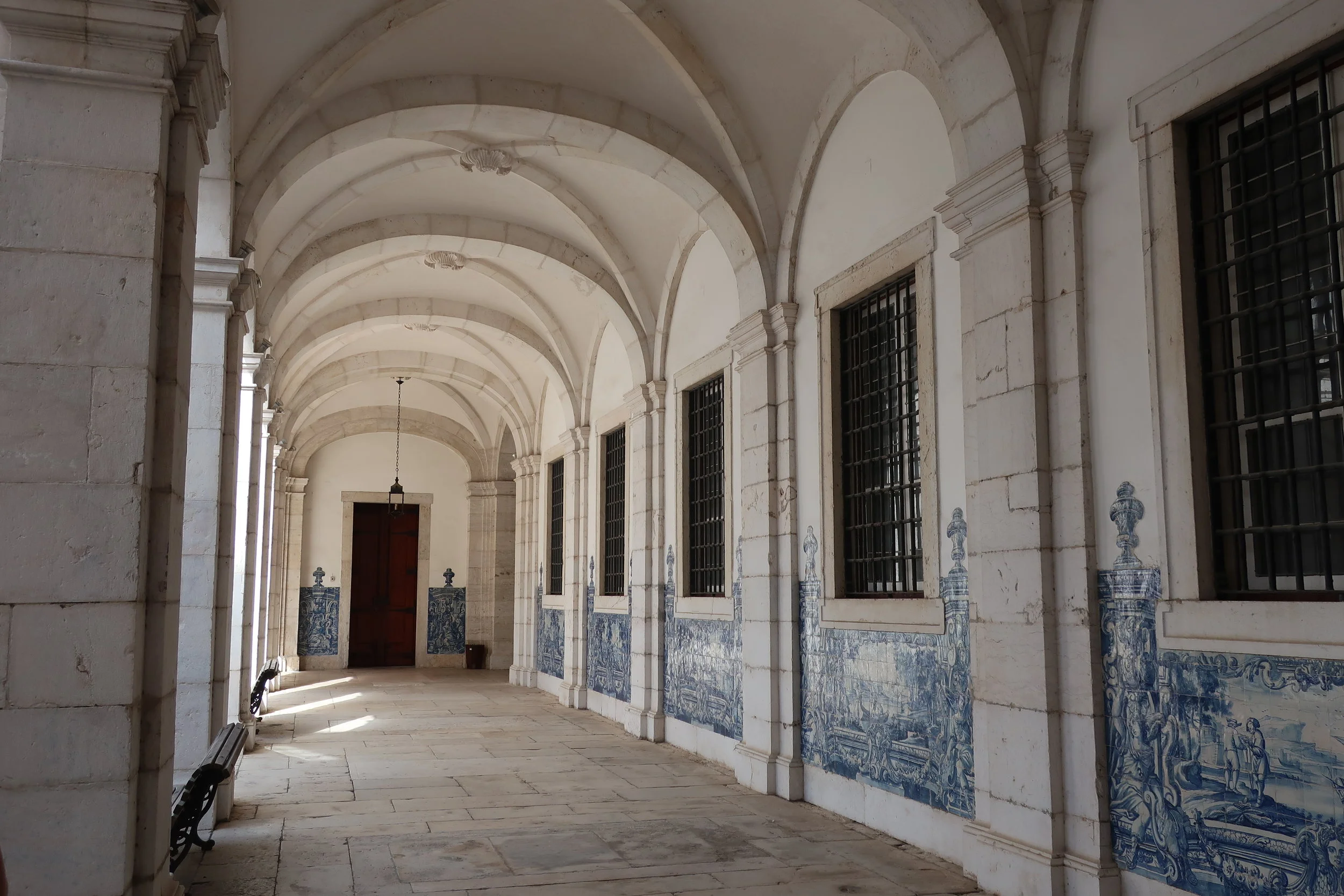  Lisbon 2019--Sao Vicente monastery--with tiled hallways 