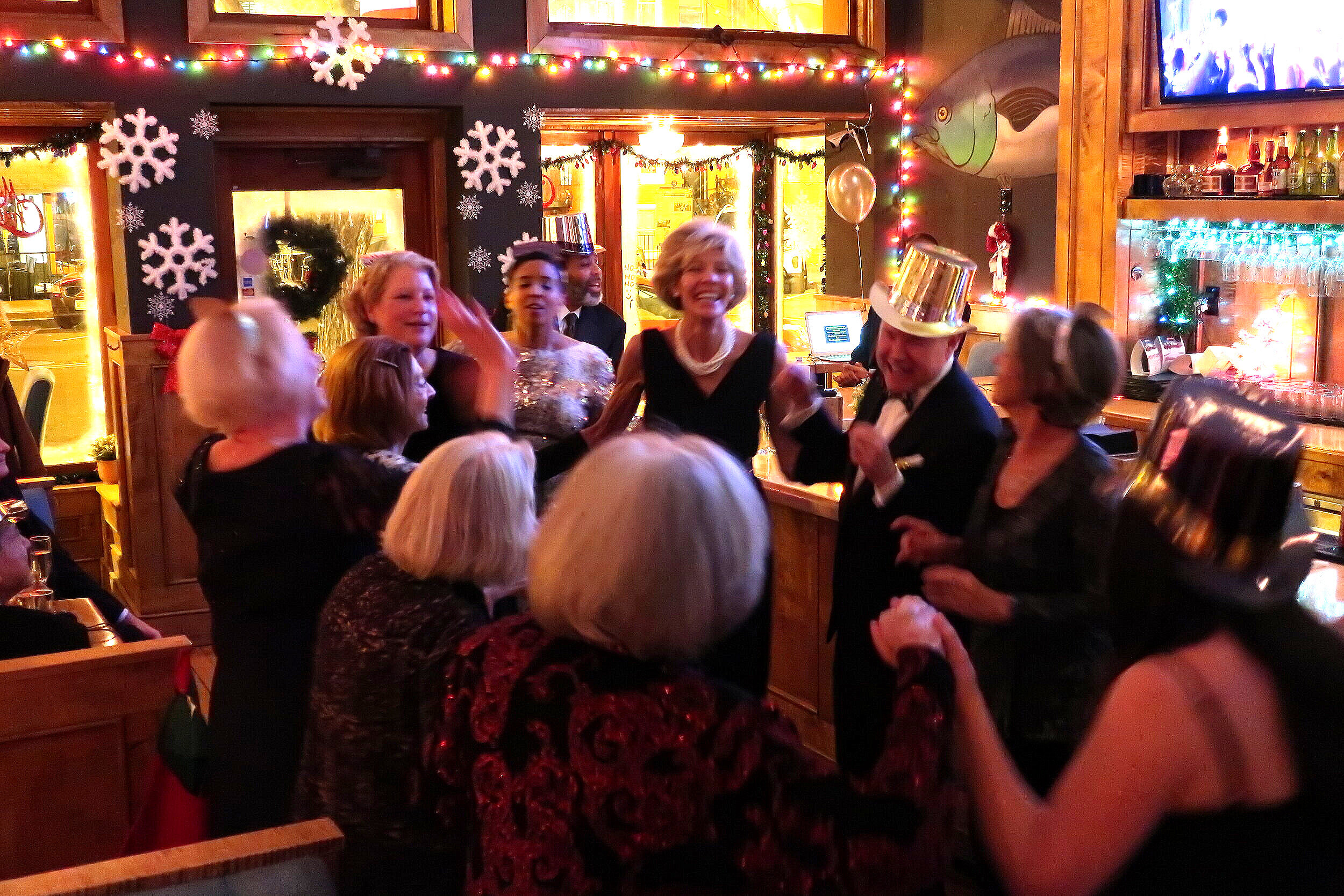New Year's Eve 2019 at Ophelia's--Girls Want to Have Fun