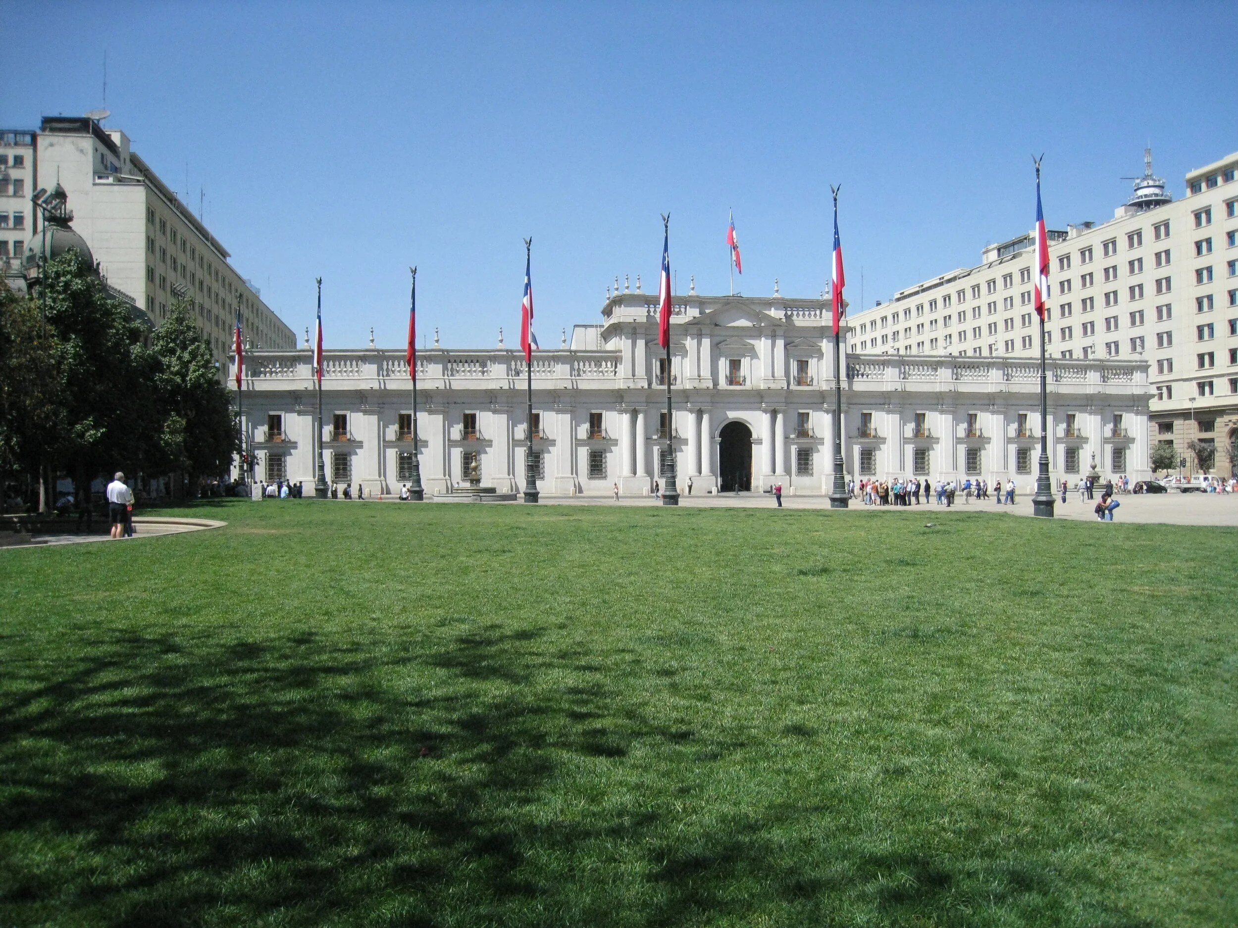  Santiago--La Moneda from Citizens Plaza 