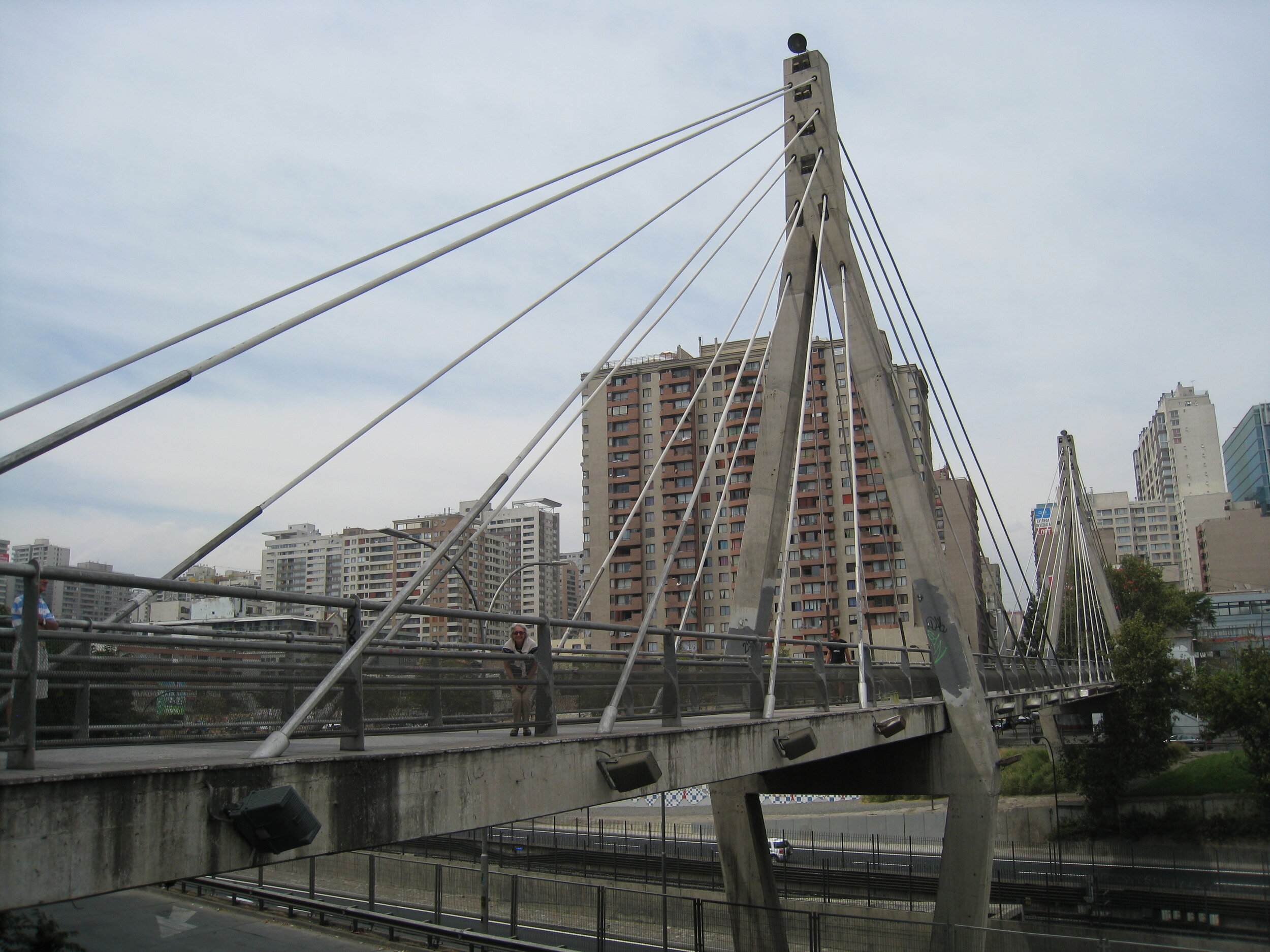  Santiago--Huerfanos walking bridge over north-south freeway and metro tracks--With Carrol Kindel 