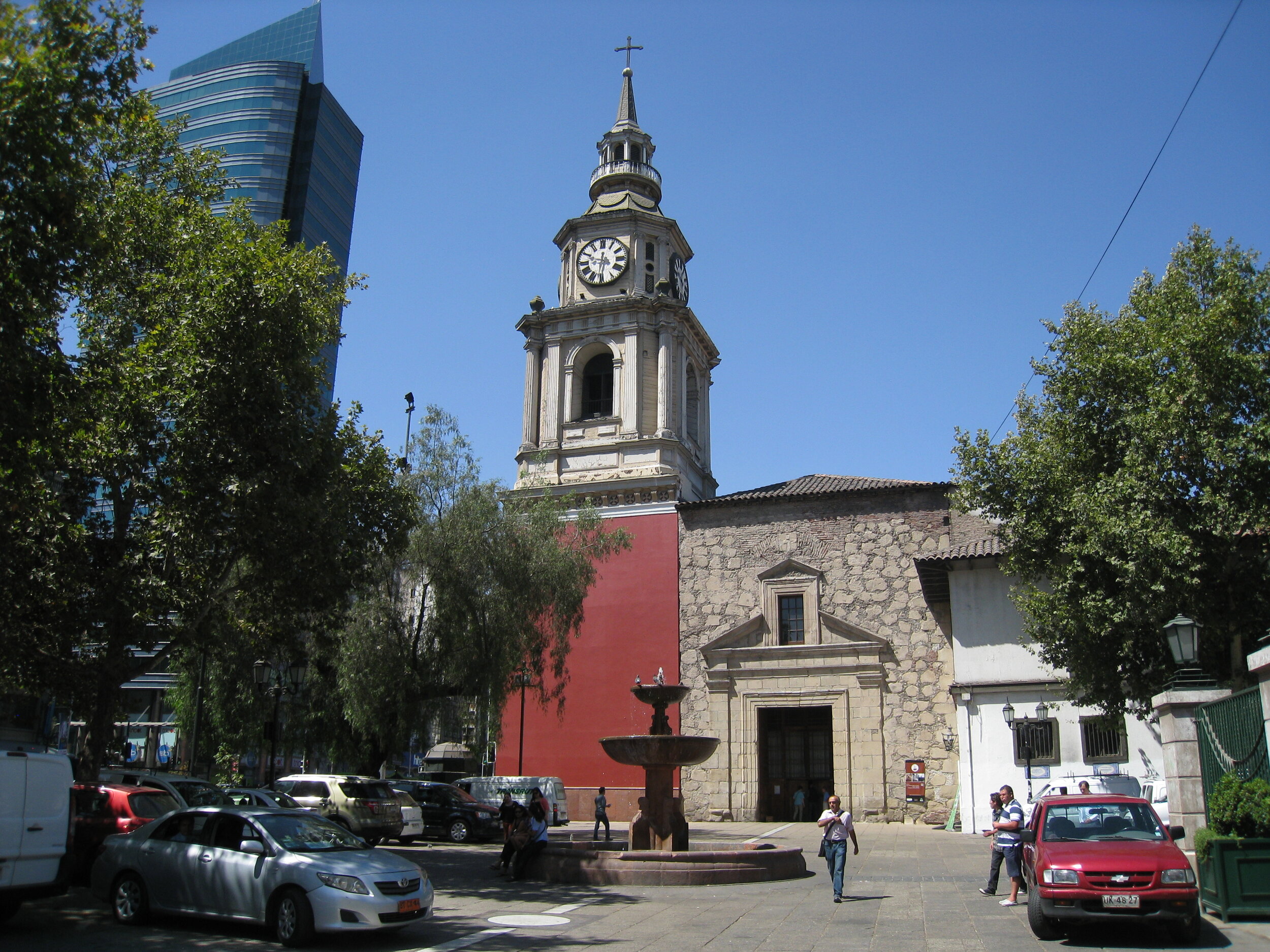  Santiago-- Iglesia San Francisco with exterior newly renovated 