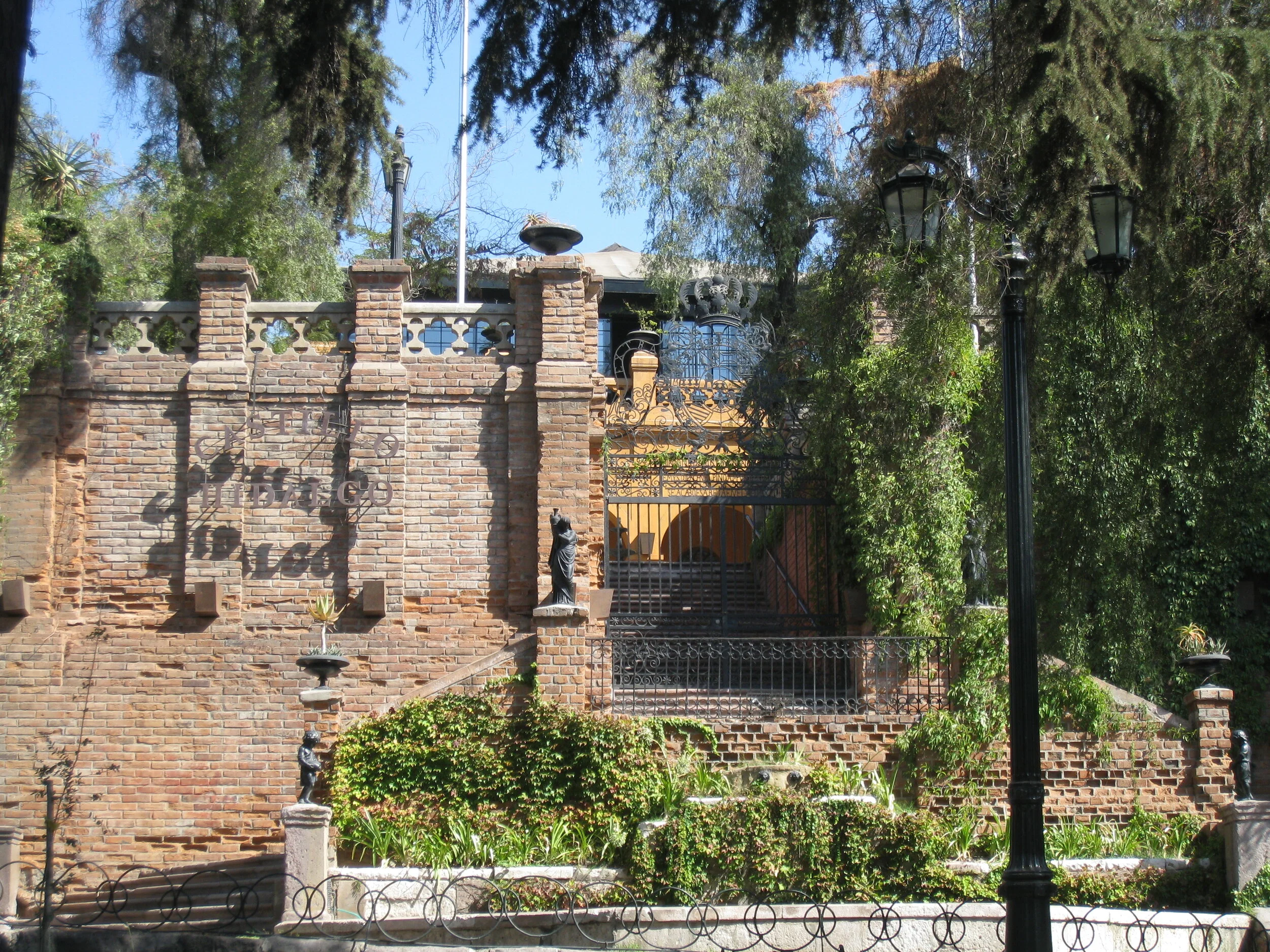  Santiago--Cerro Santa Lucia--Castillo Hildago 