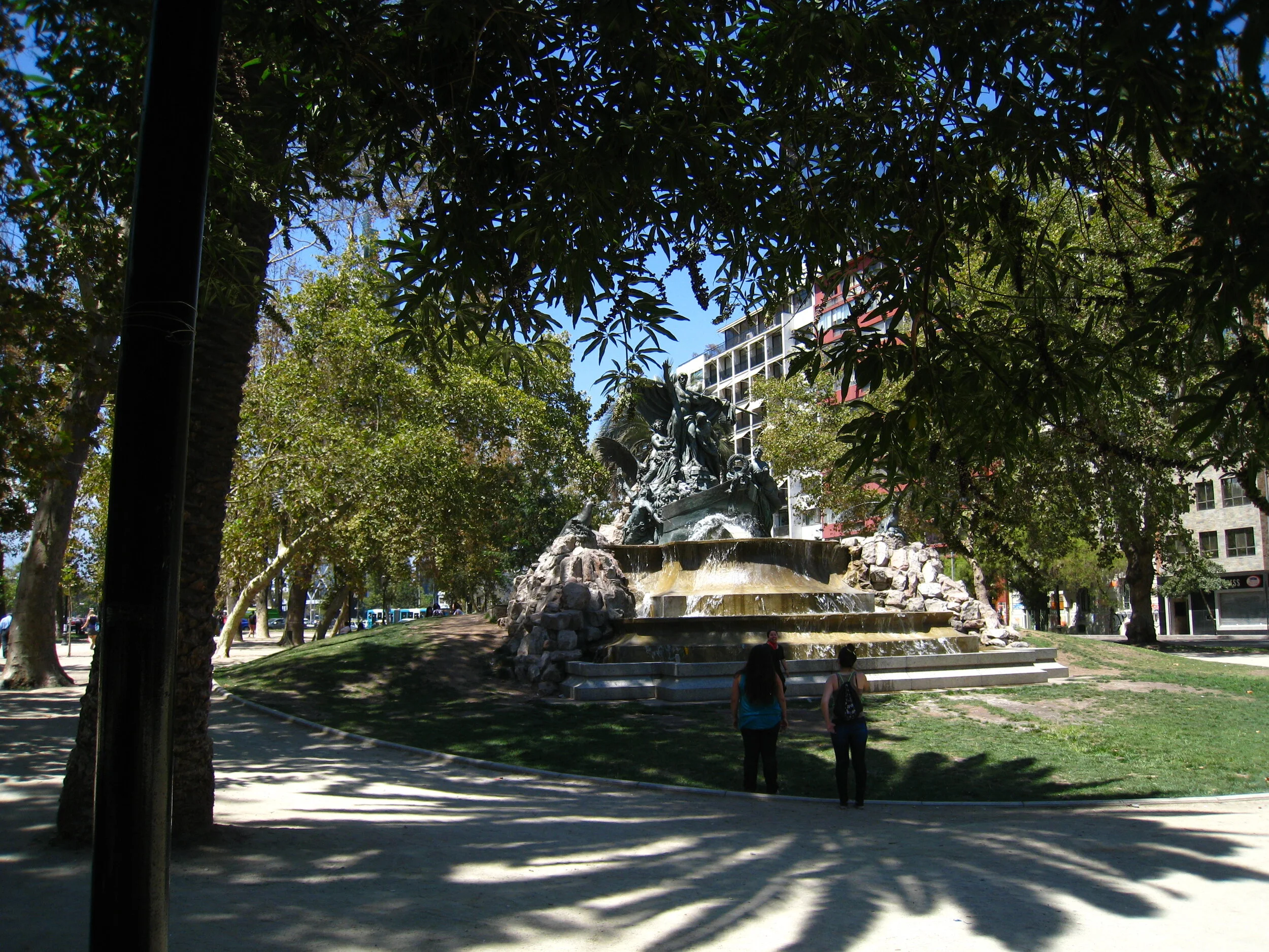  Santiago--Parque Forestal--German monument 