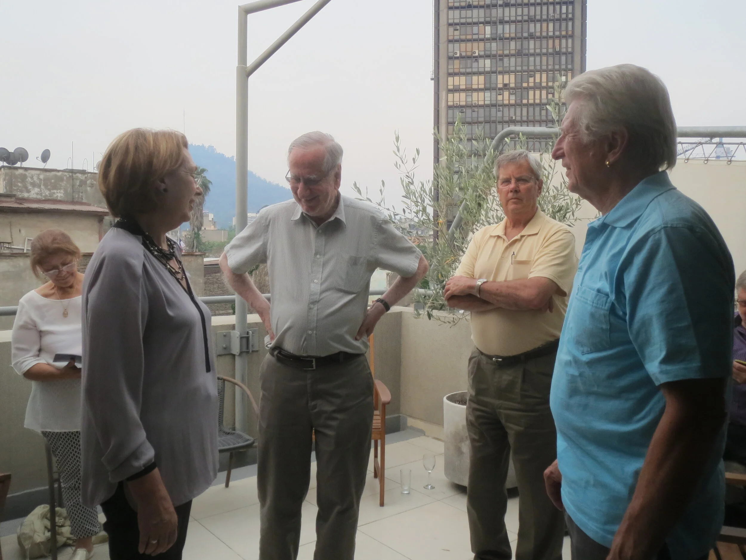  Santiago—Lastarria Apt.—Sara Canepa, Moira and Jaime Toha, Roger King and Karl Kindel 