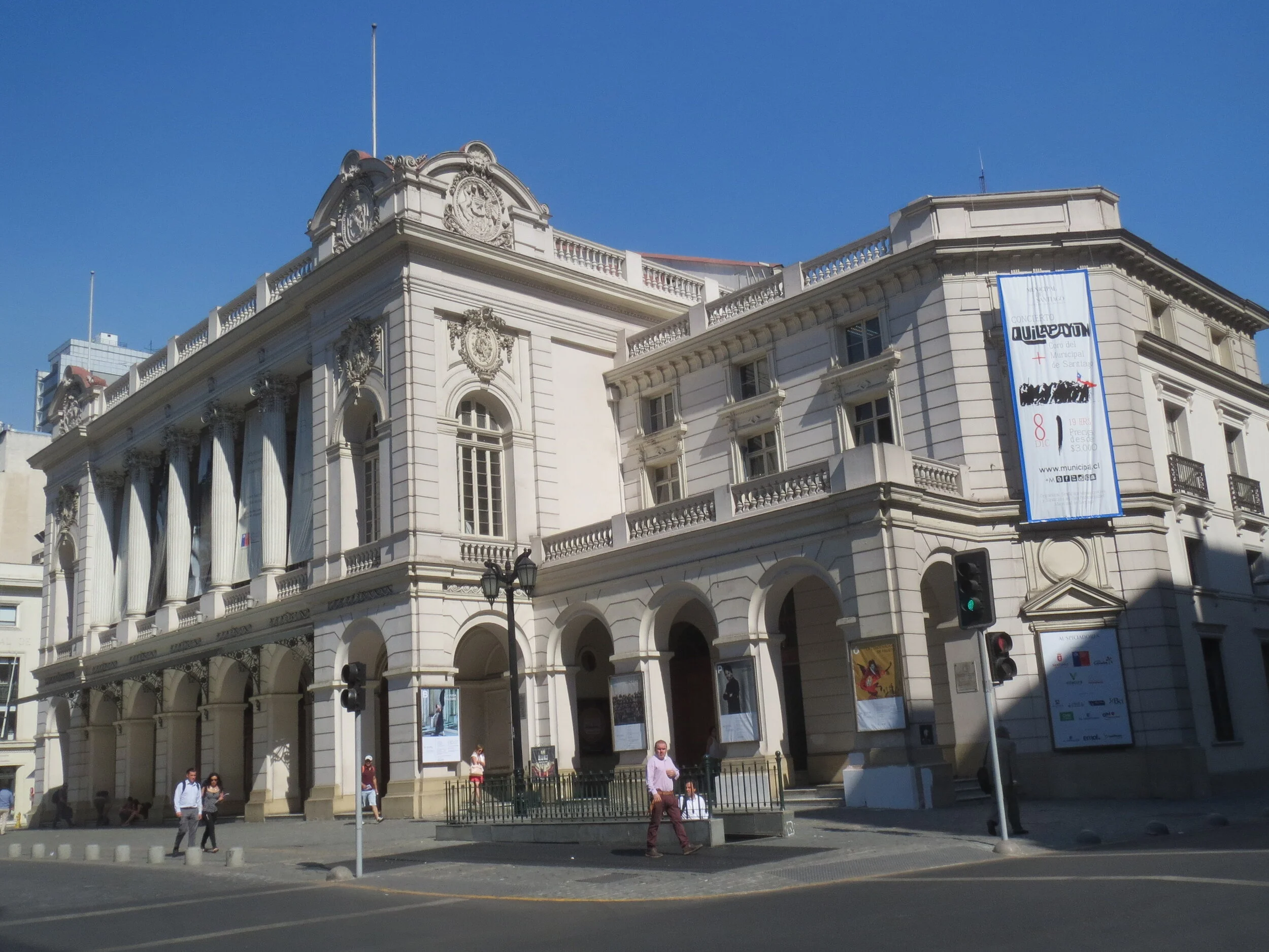  Santiago--National Theatre 