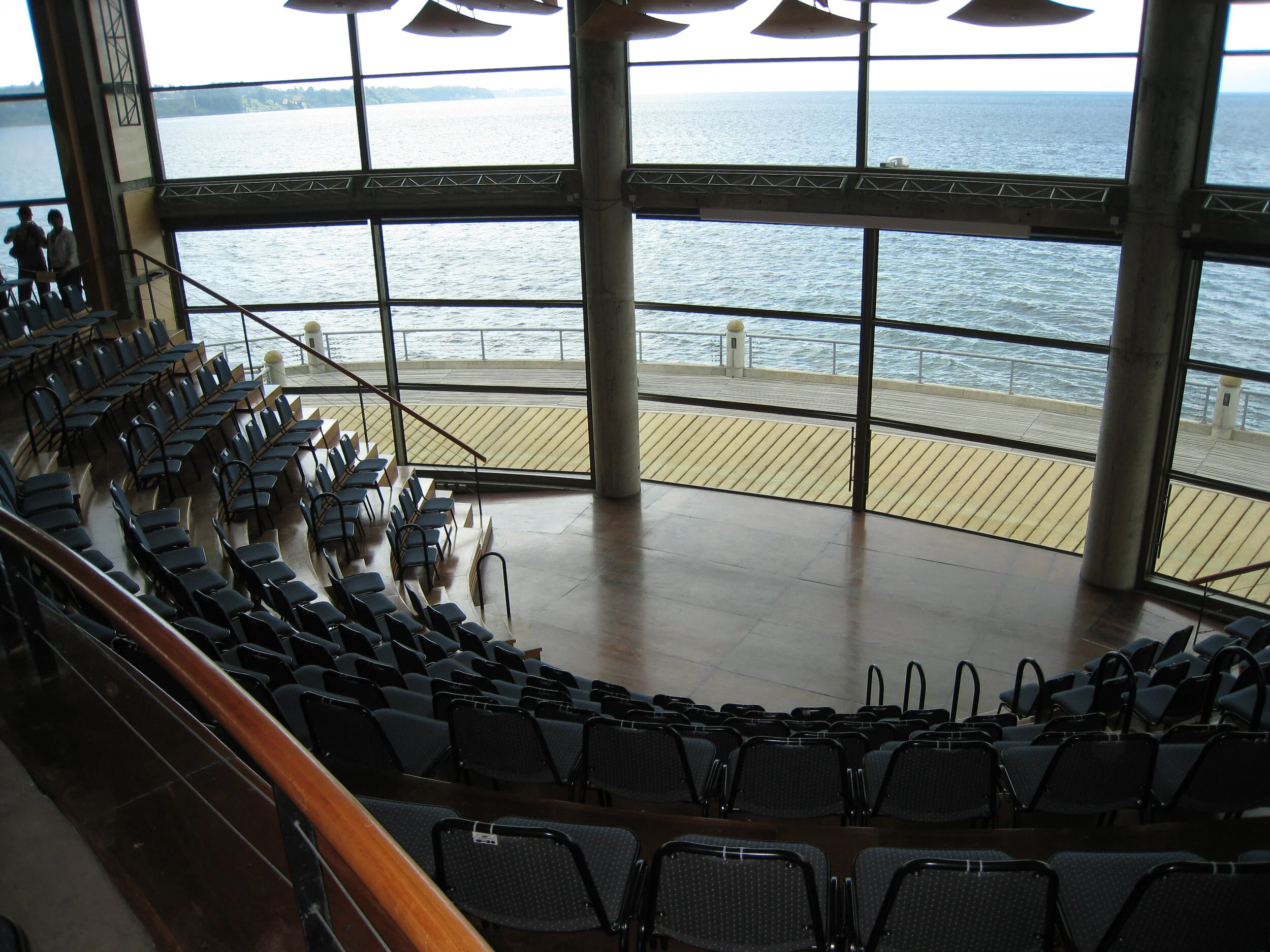  Fruitillar--Concert Hall 