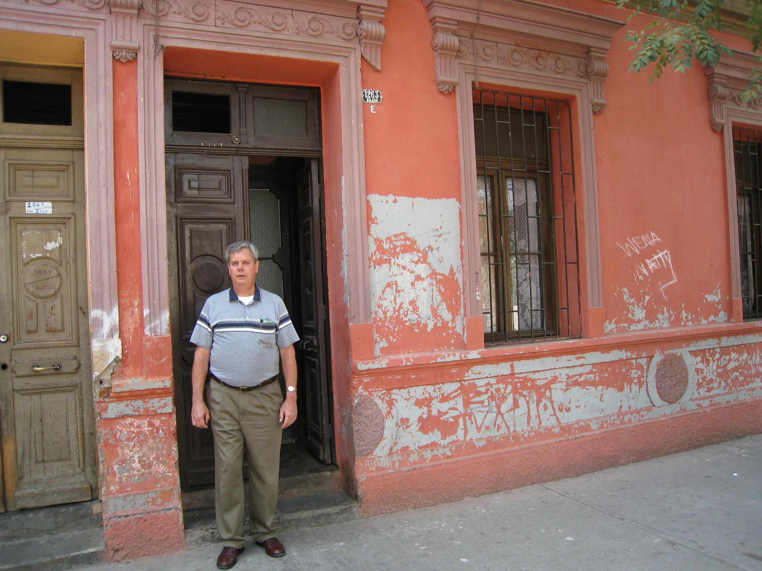  Santiago--Herrera--Roger King 