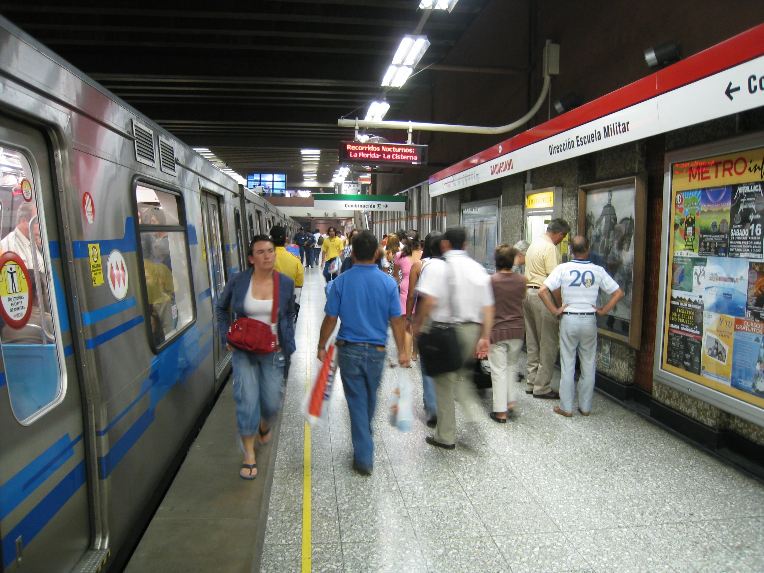 Subway Station Baquedano 