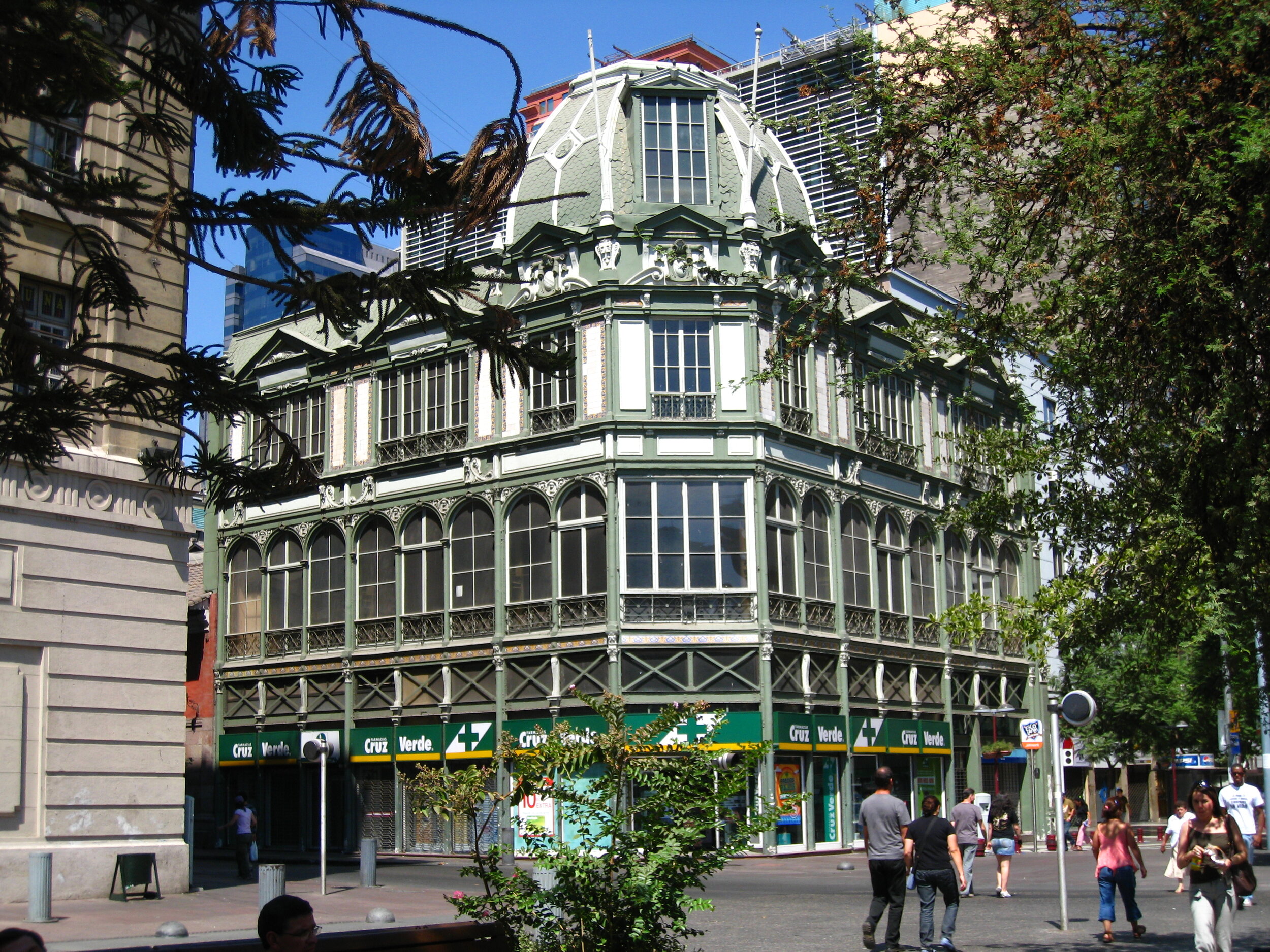  Edwards Building--Cast Iron, on corner of Plaza de Armas Santiago 