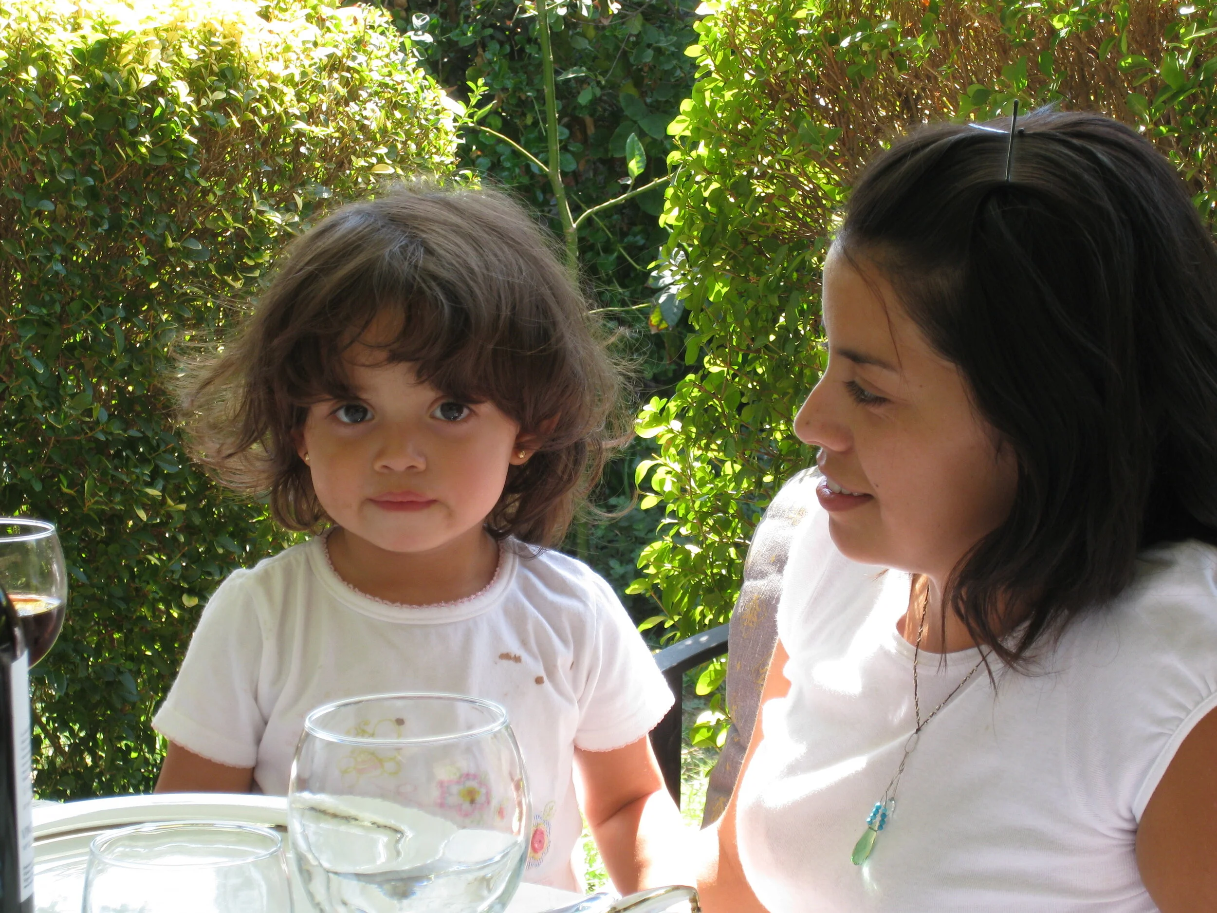  Rafaella and Bernadita Canepa 