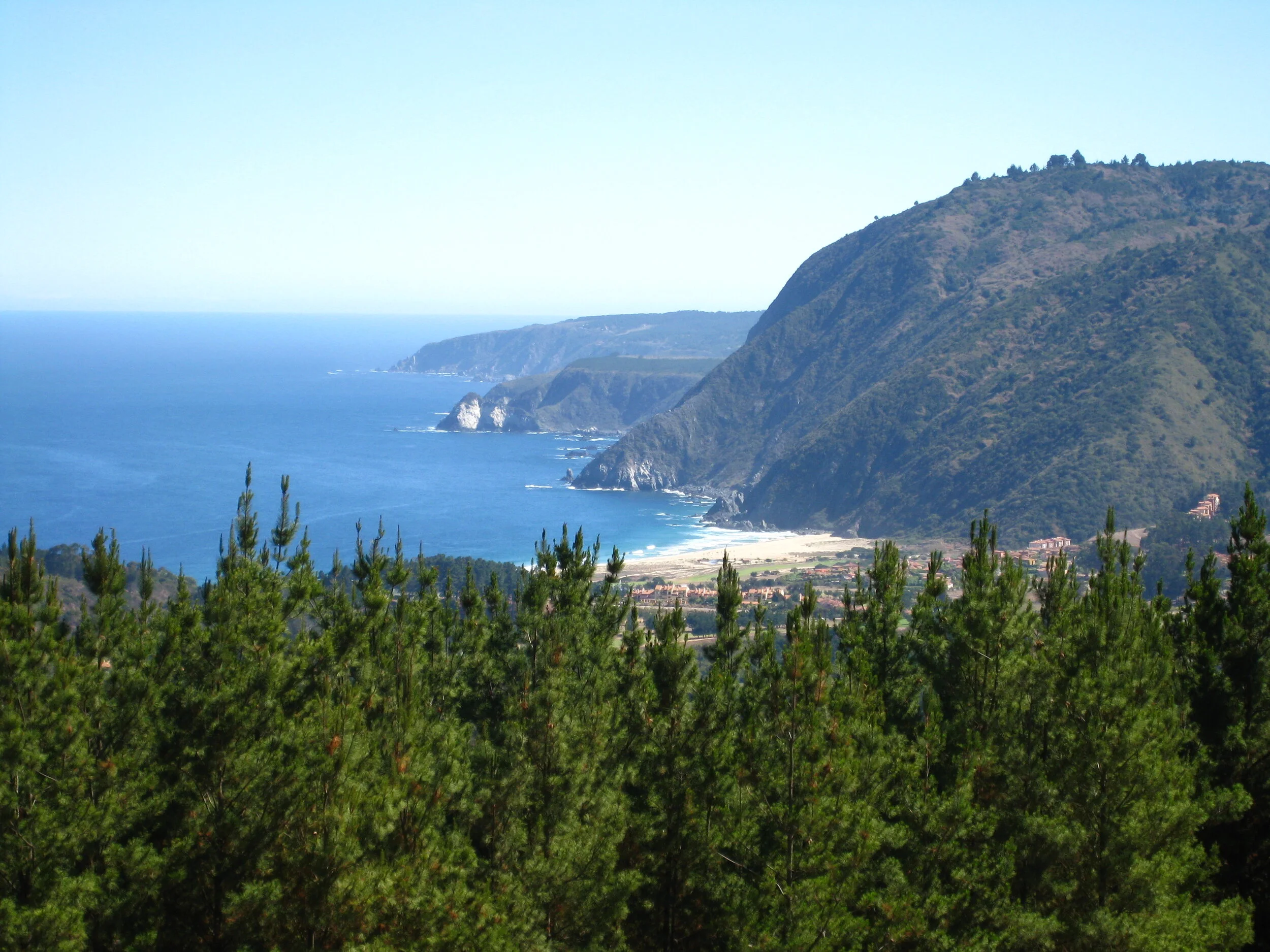  Quintay, near Valparaiso on a visit with Inge and Guenter Roesch. 