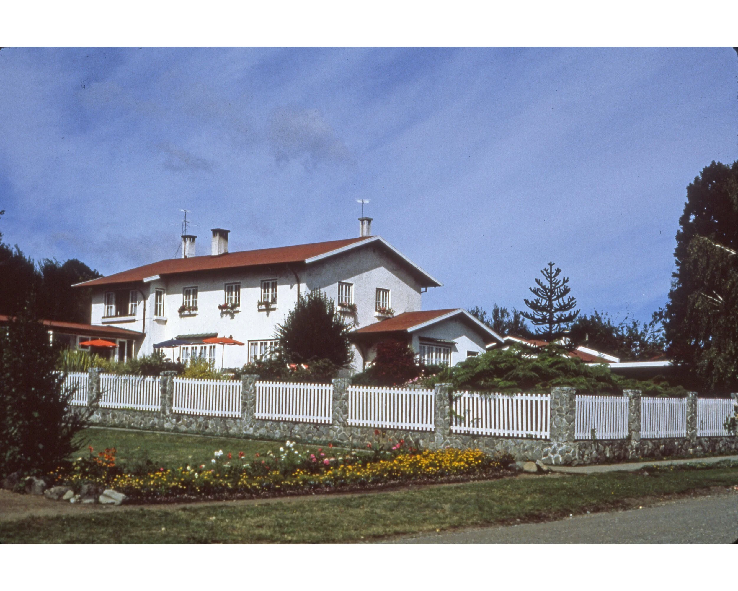  Febrero 1982	Villarrica--Hosteria 