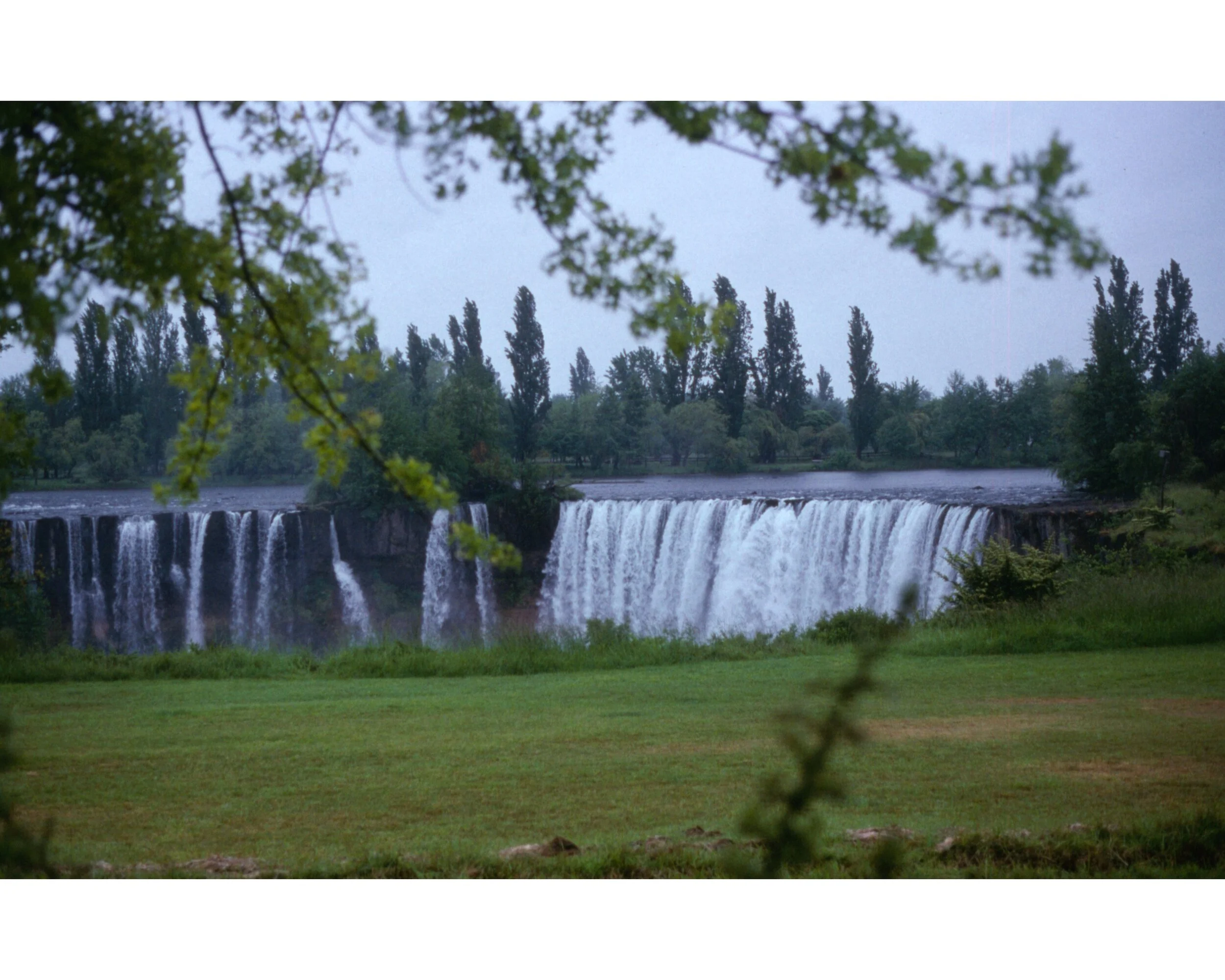  Noviembre 1990	Salto de Laja 