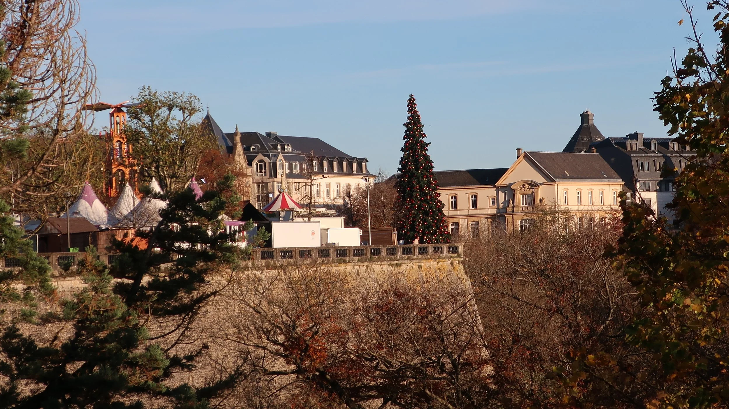  Luxembourg 2021--Gelle Fra Place (Constitution)--Holiday Decorations 