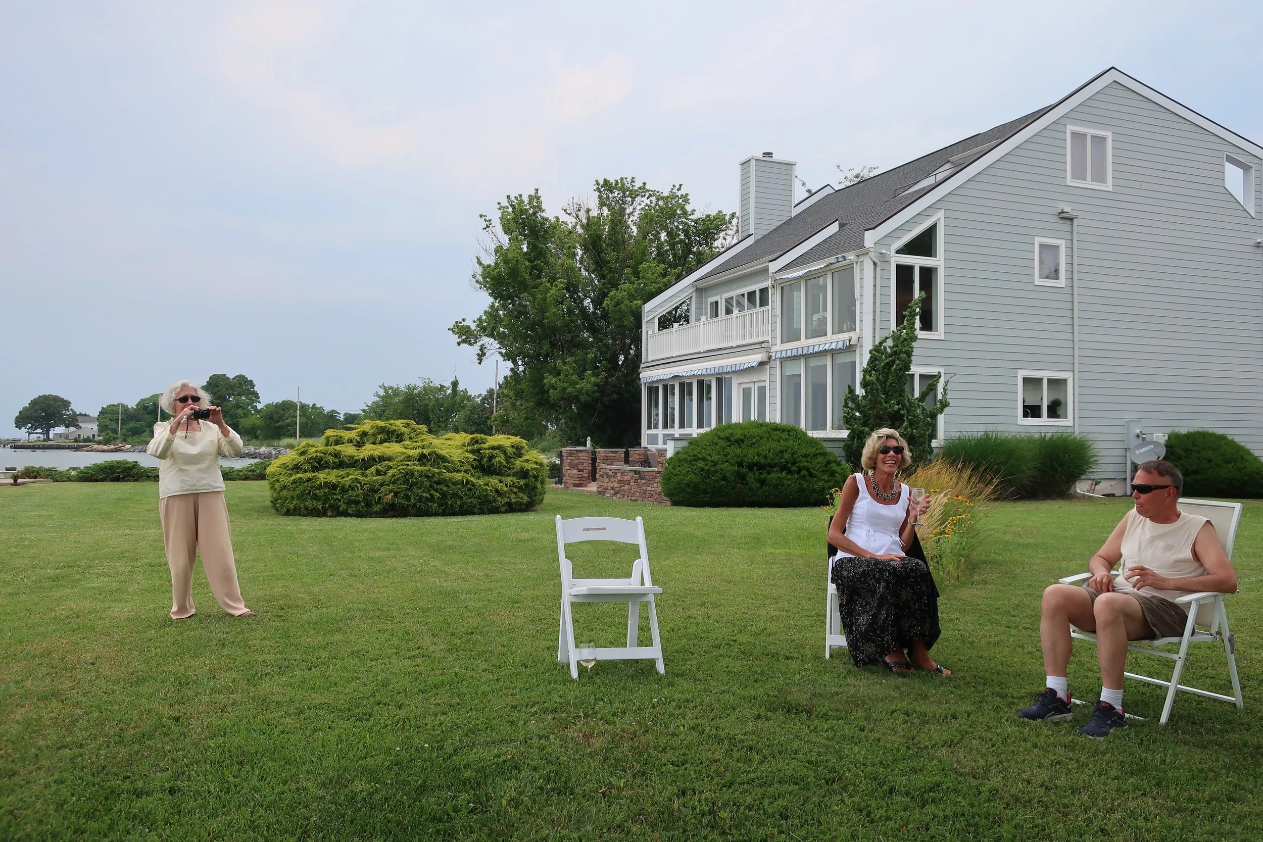  Kent Island--June 2022--50th Wedding Celebration--Carrol Benner Kindel, Debbie Schreiber and Steve Kohlhass before dinner 