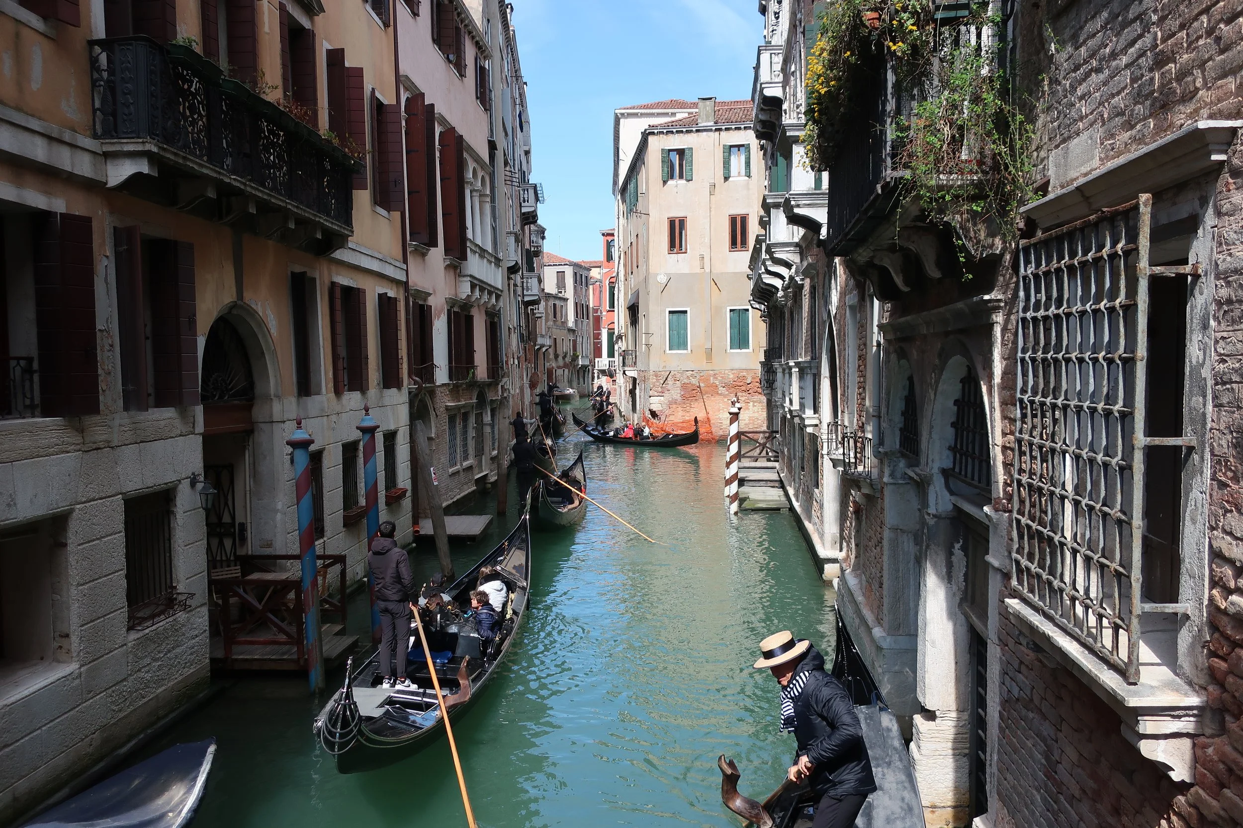  Venice 2023--Canal off of C.Frutariol Frezzaria in Sestieri San Marco 