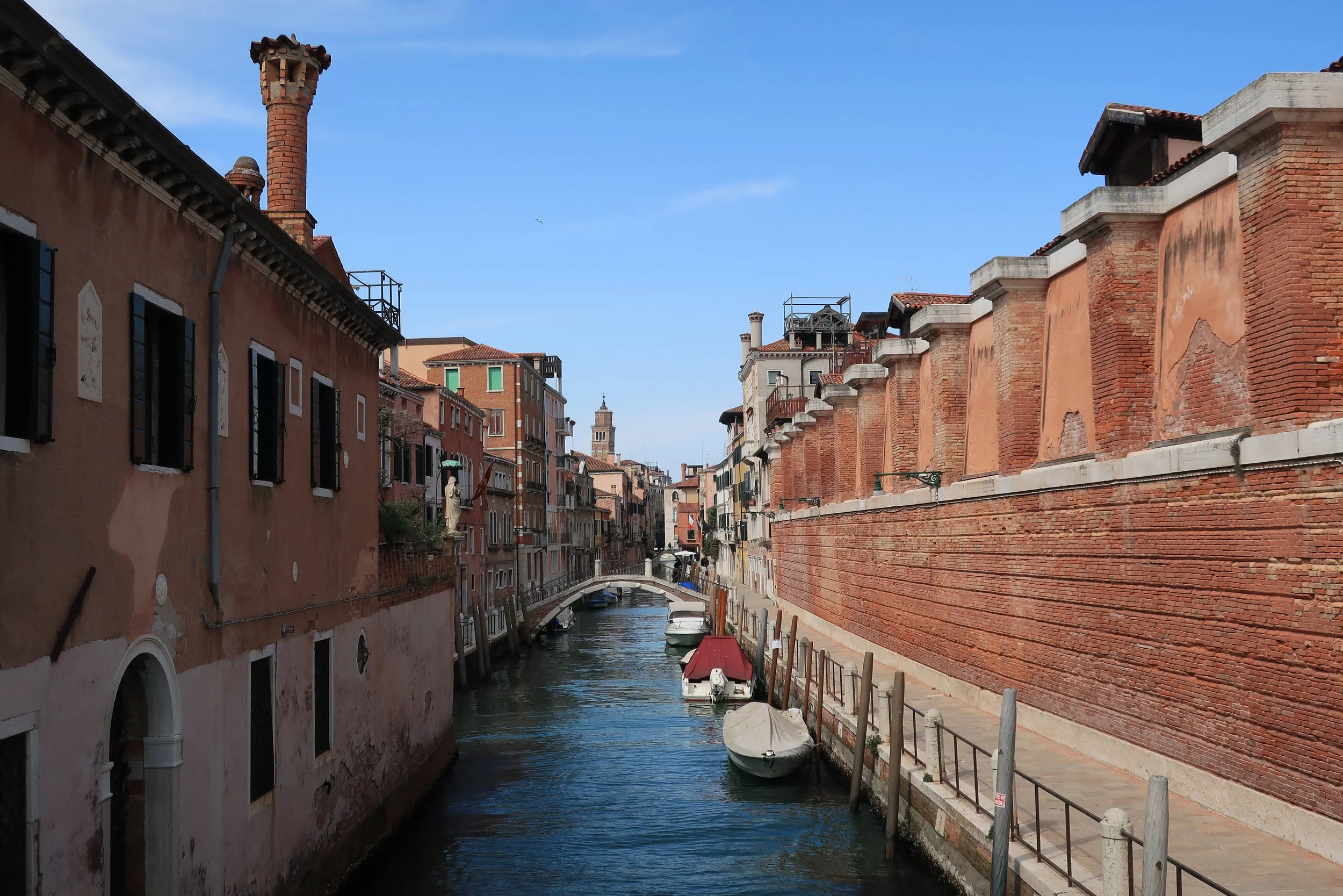  Venice 2023--Canal in Dorsoduro Sestieri from Fondaco Zattere 