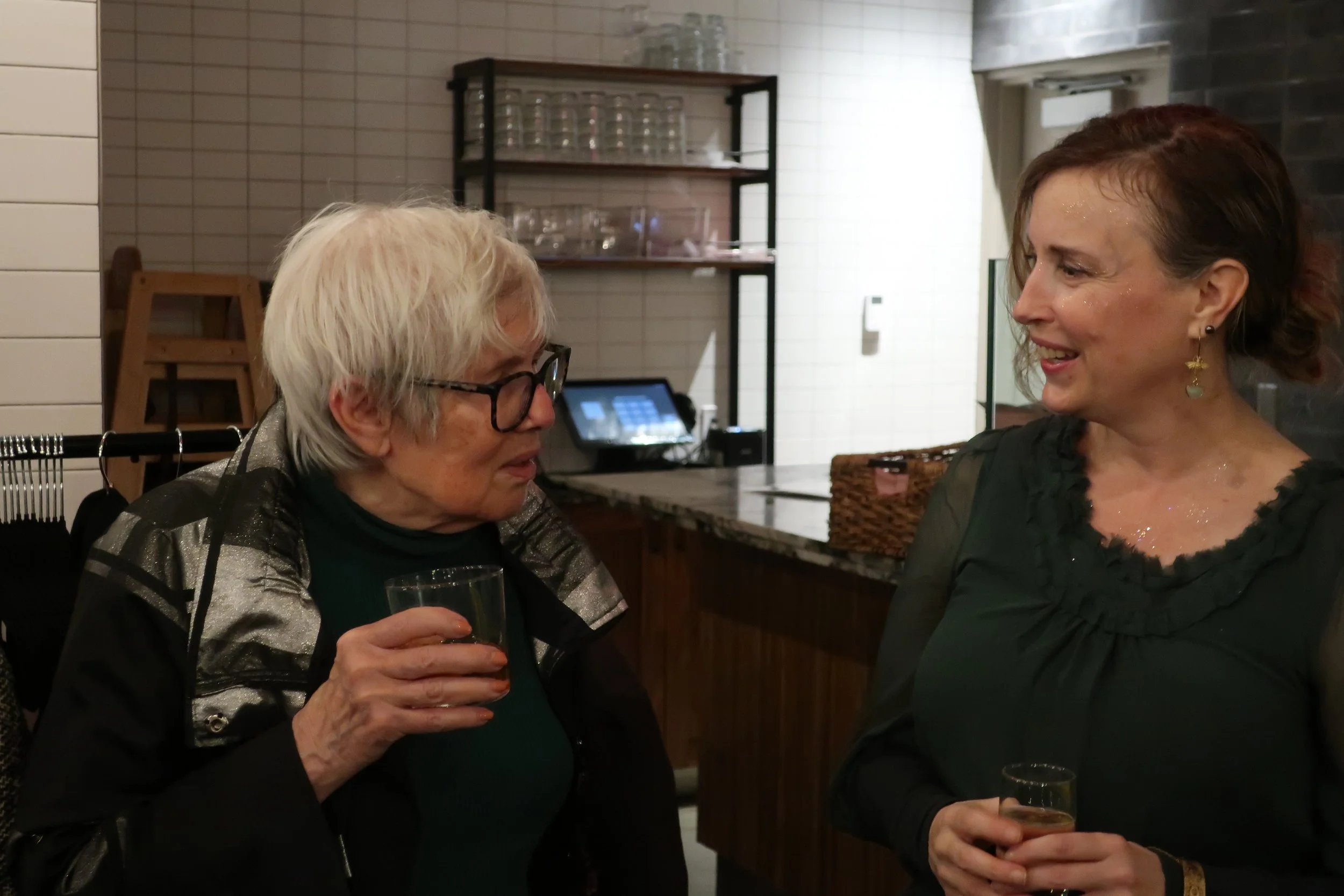  DC--Paraiso--New Year's Eve 2024--Cocktail Hour before dinner--Cathy Pettinari and Carole Holmberg 