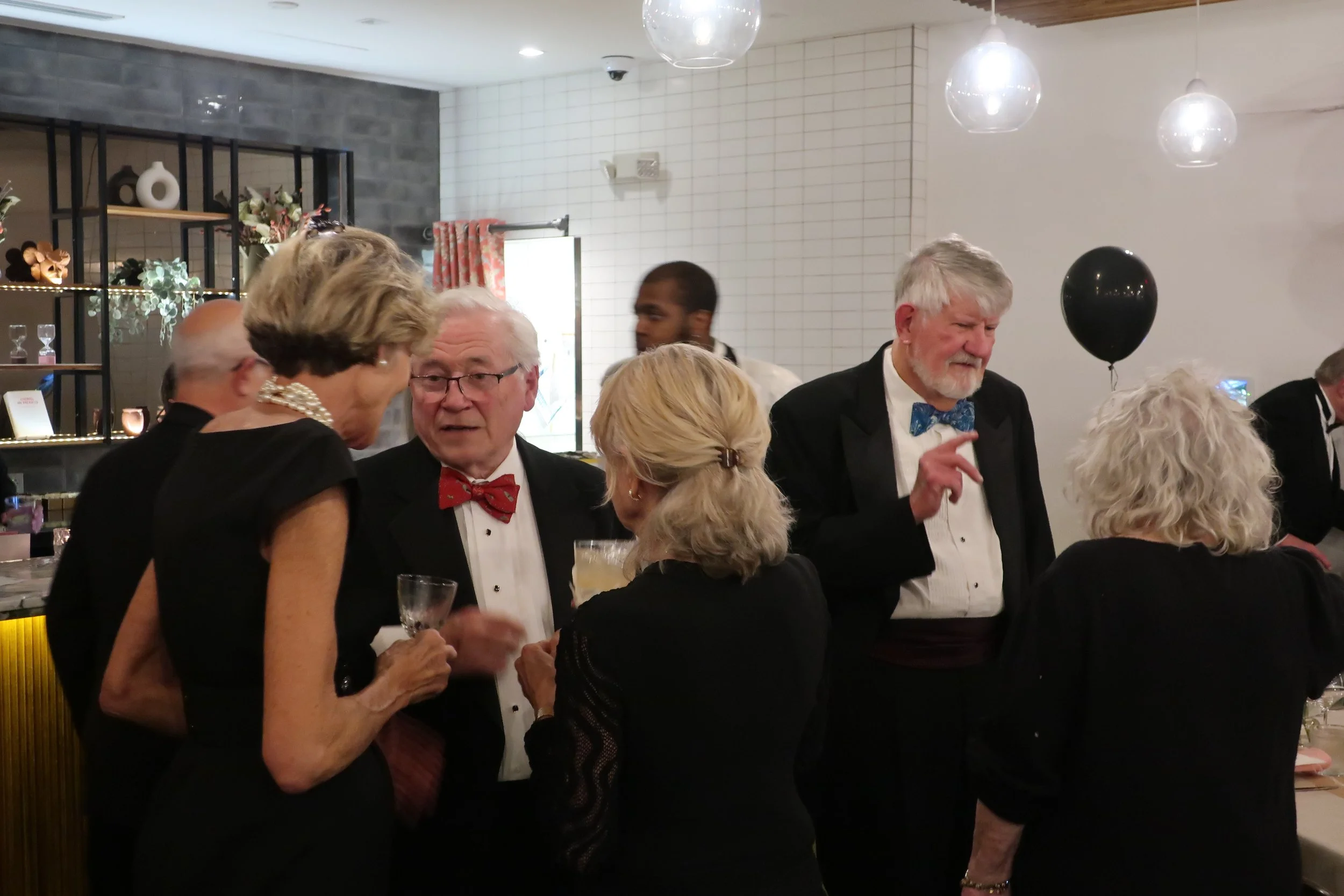  DC--Paraiso--New Year's Eve 2024--Cocktail Hour before dinner--Debbie Schreiber, Stub Estey, Janet Crowder, Bob Bush and Nancy Estey 