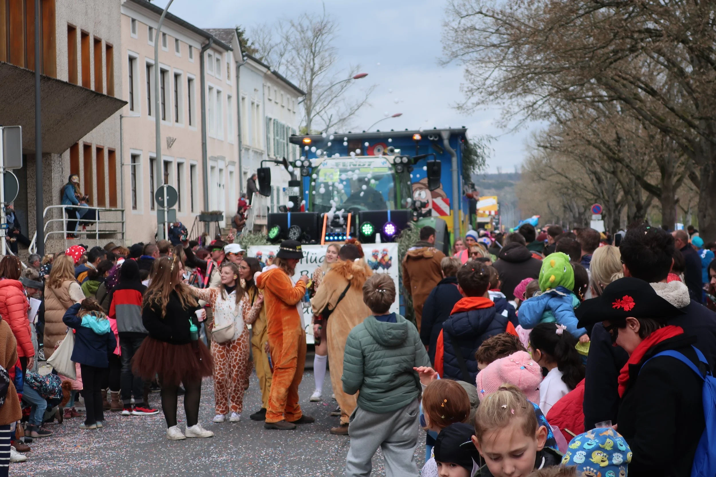  Luxembourg 2025--Remich Cavalcade Celebration--Parade Participants  