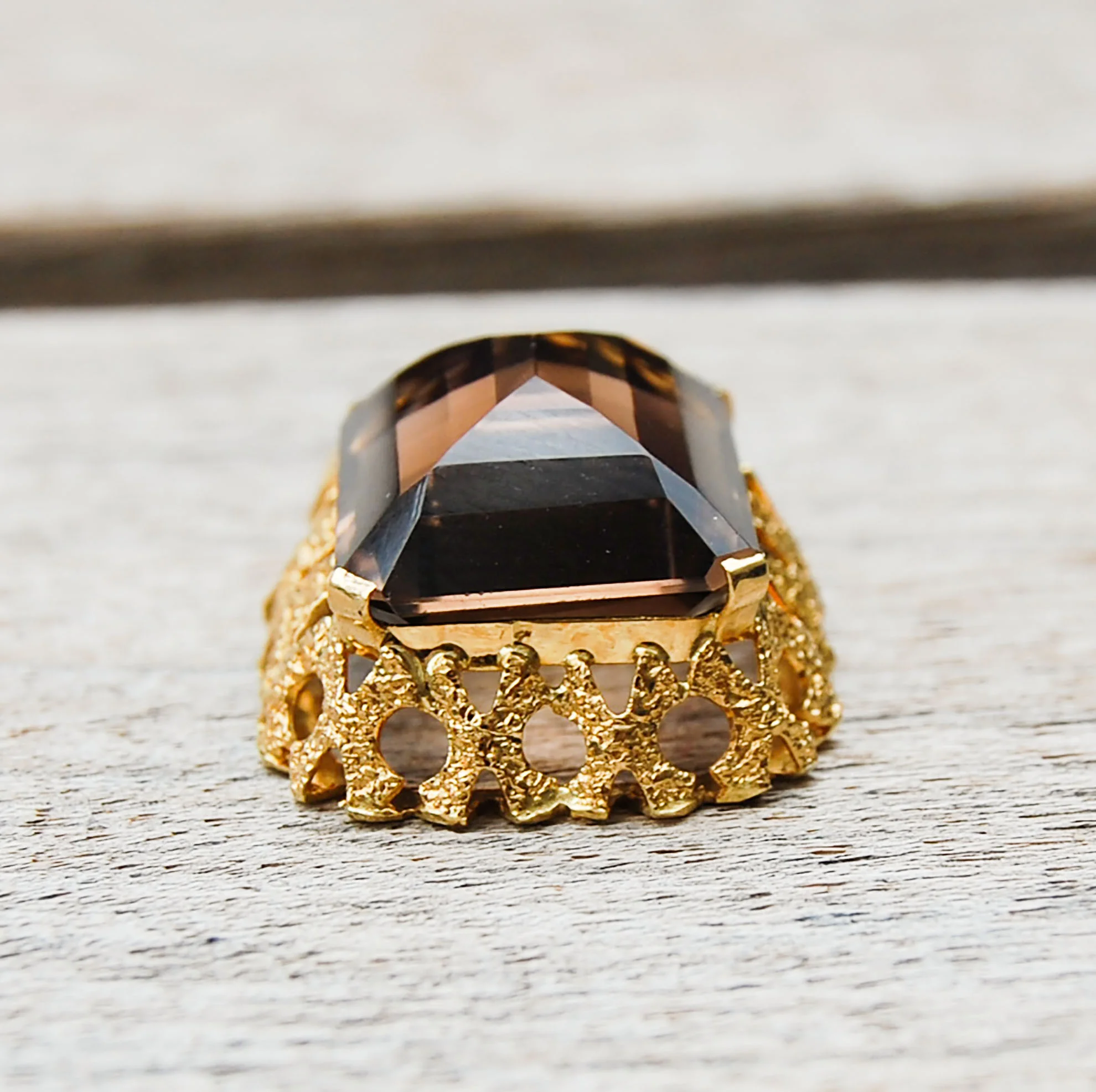 Vintage Jewelry, Vintage Pendants, Vintage Charms, Restored Gold and Silver Charms, Vintage Diamonds.