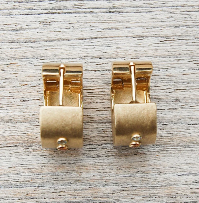 Vintage Jewelry, Vintage Earrings, Restored Gold and Silver Earrings, Vintage Diamonds.
