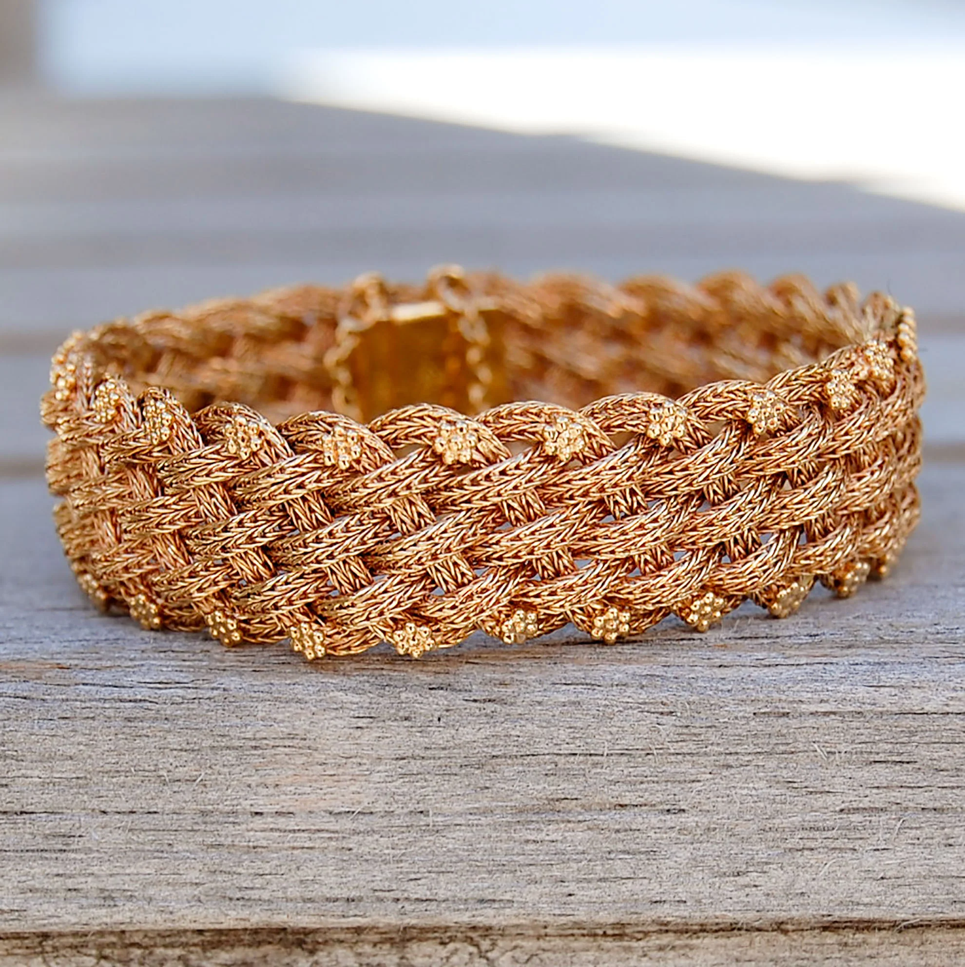 Vintage Jewelry, Vintage Necklaces, Restored Gold and Silver Necklaces, Vintage Diamonds.