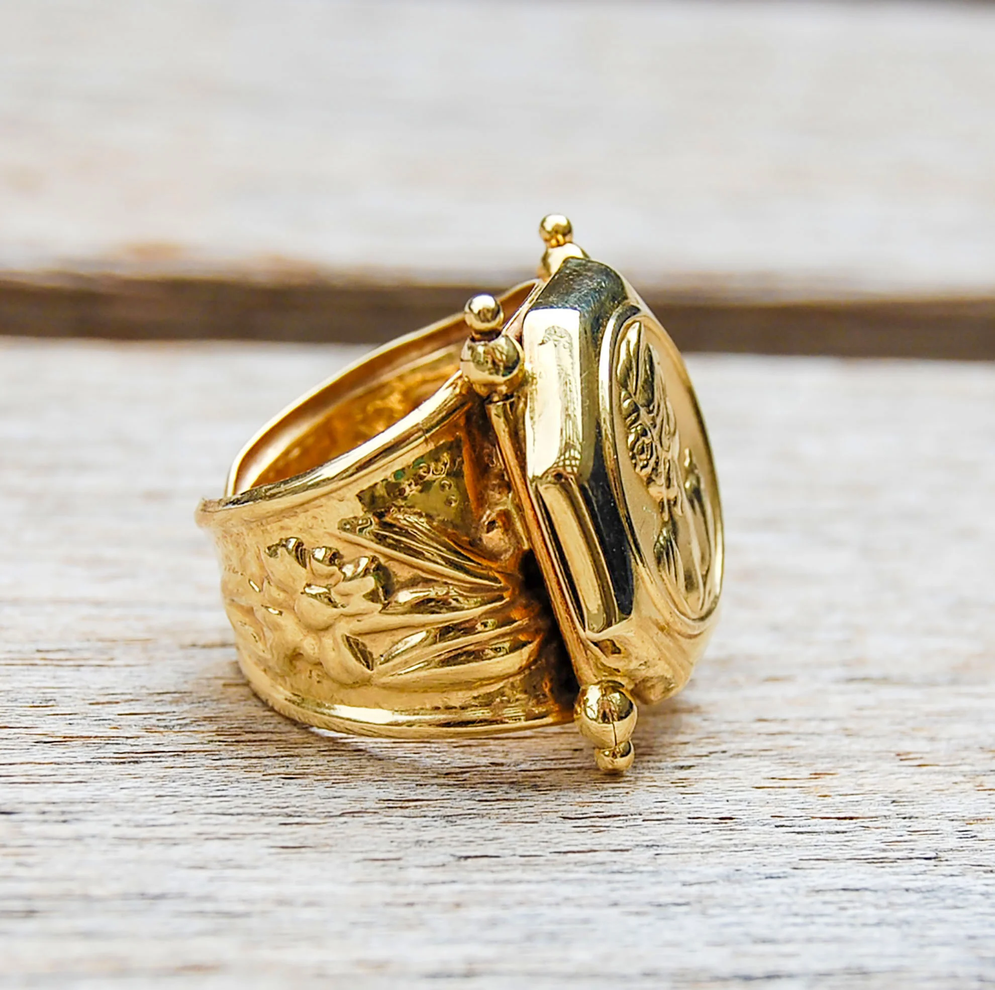 Vintage Jewelry, Vintage Rings, Restored Gold and Silver Rings, Vintage Diamonds