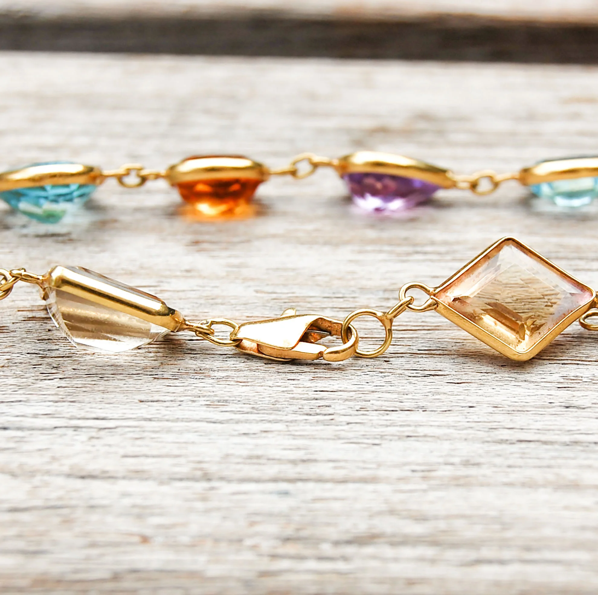 Vintage Jewelry, Vintage Necklaces, Restored Gold and Silver Necklaces, Vintage Diamonds.