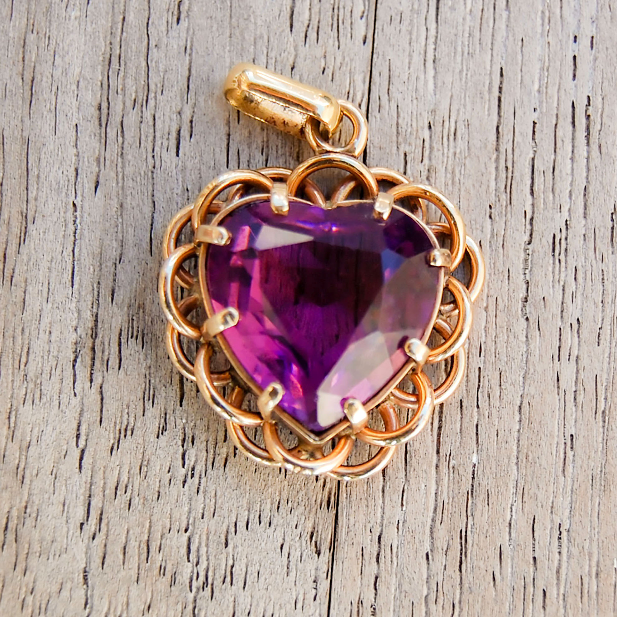 Vintage Jewelry, Vintage Pendants, Vintage Charms, Restored Gold and Silver Charms, Vintage Diamonds.