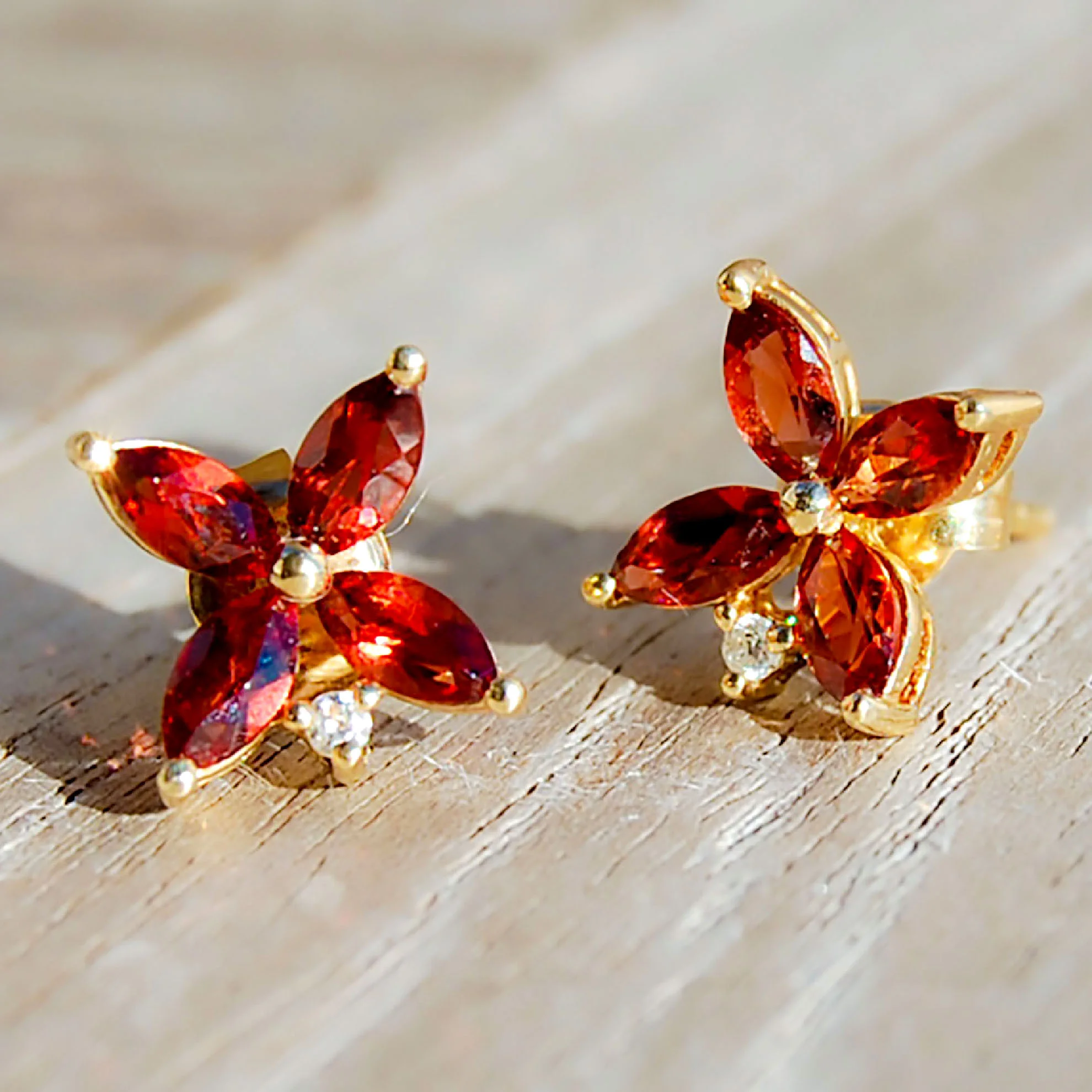 Vintage Jewelry, Vintage Earrings, Restored Gold and Silver Earrings, Vintage Diamonds.