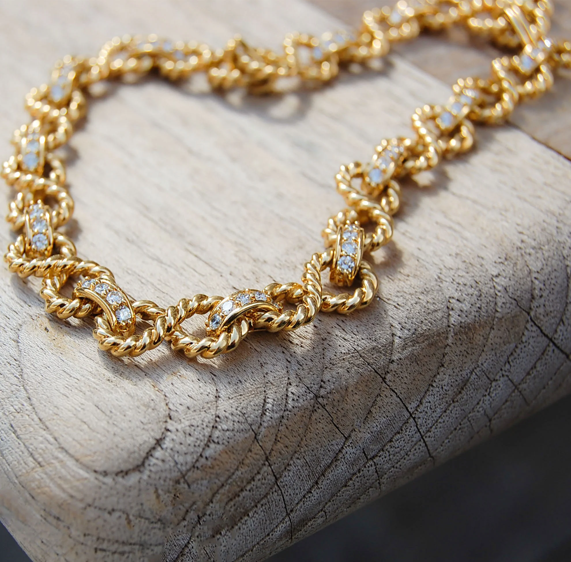 Vintage Jewelry, Vintage Necklaces, Restored Gold and Silver Necklaces, Vintage Diamonds.