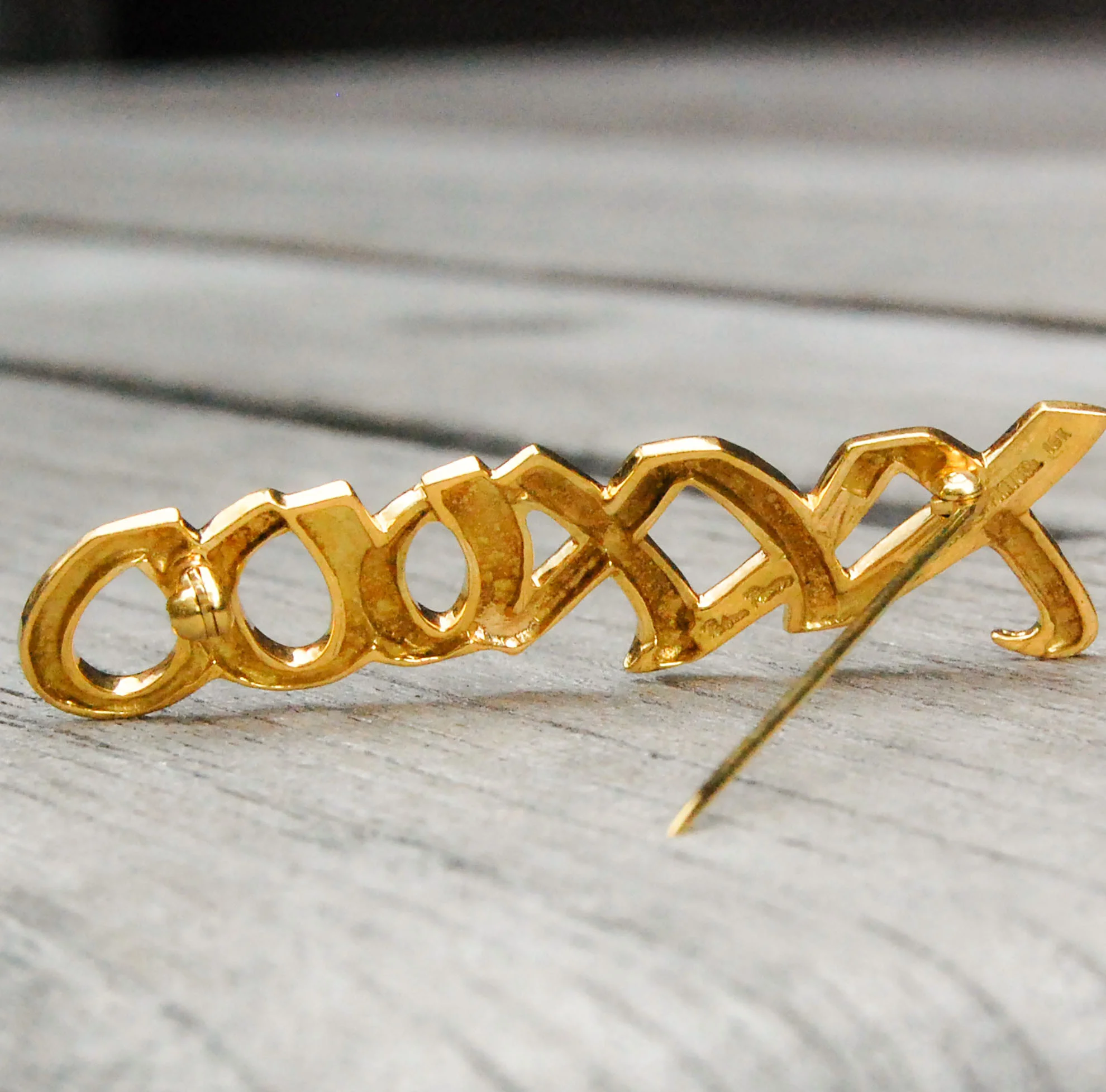 Copy of Vintage Jewelry, Vintage Brooches, Restored Gold and Silver Brooches, Vintage Diamonds.