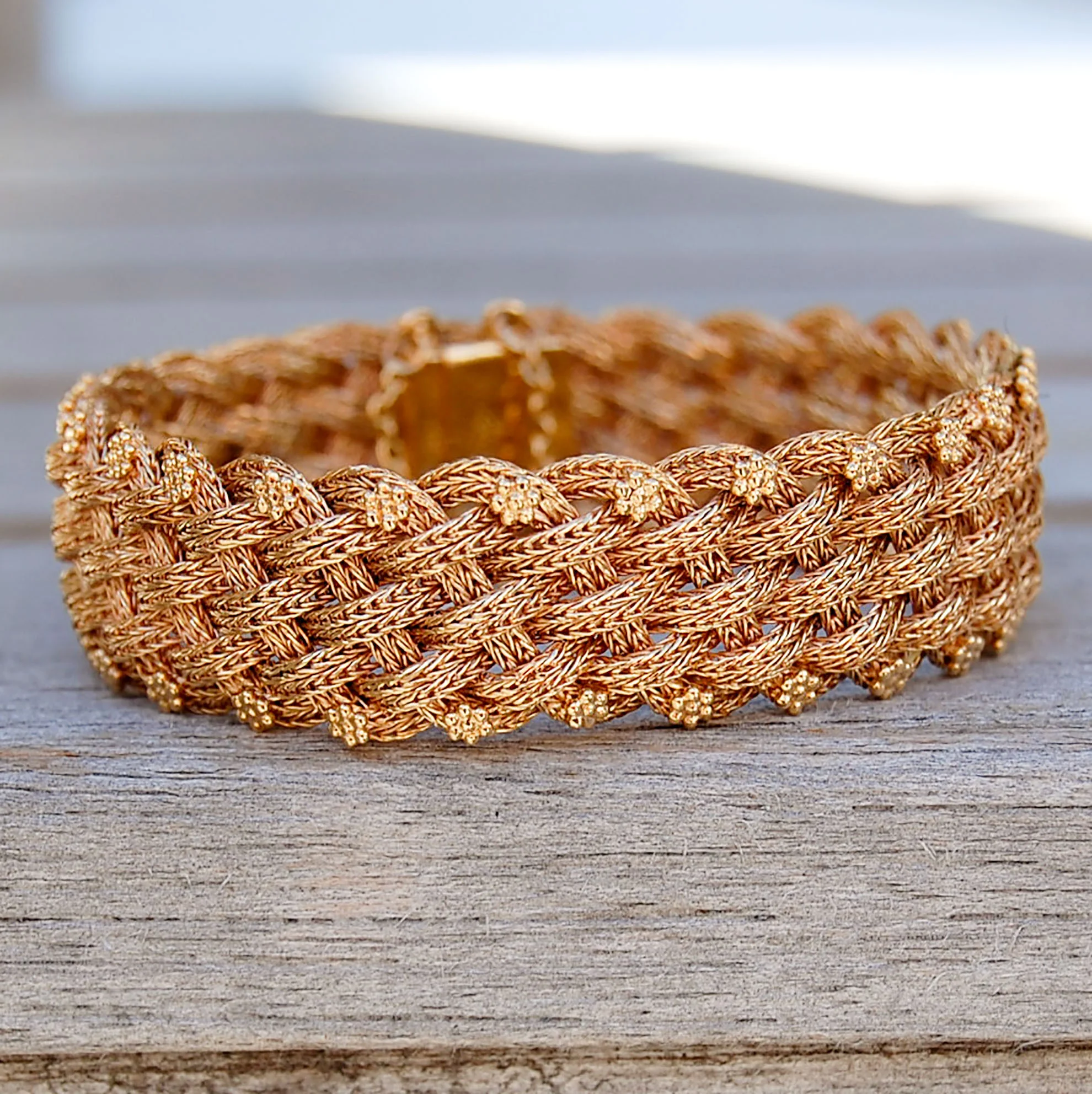 Vintage Jewelry, Vintage Necklaces, Restored Gold and Silver Necklaces, Vintage Diamonds.