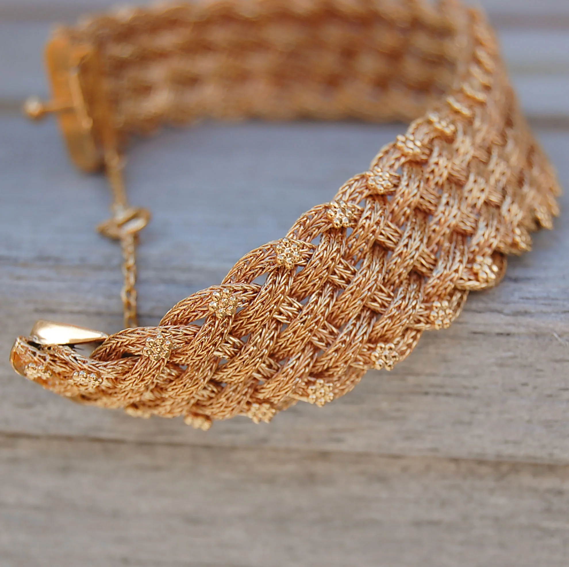 Vintage Jewelry, Vintage Necklaces, Restored Gold and Silver Necklaces, Vintage Diamonds.