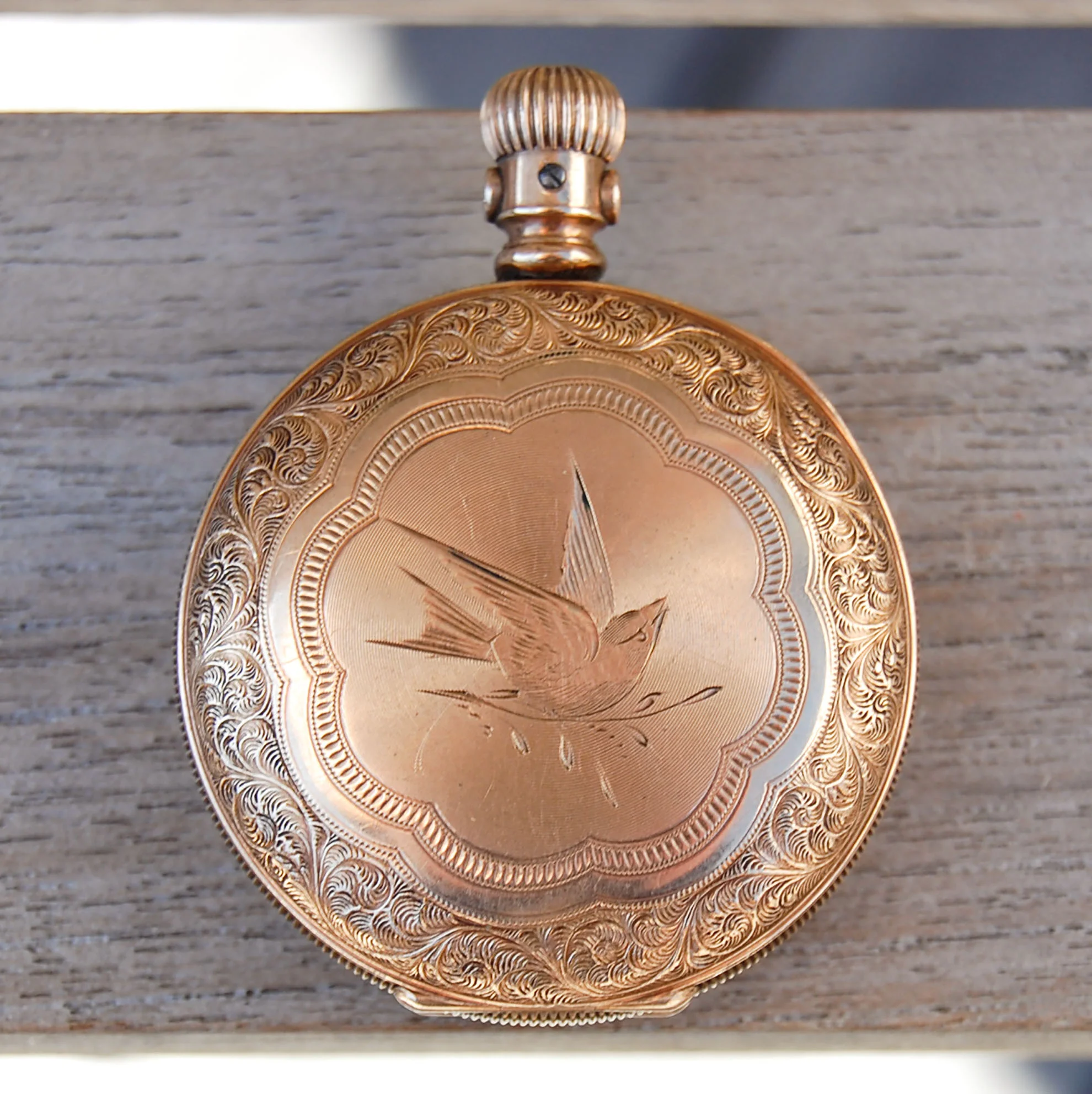 Vintage Jewelry, Vintage Watches, Restored Gold and Silver Earrings, Vintage Watches.