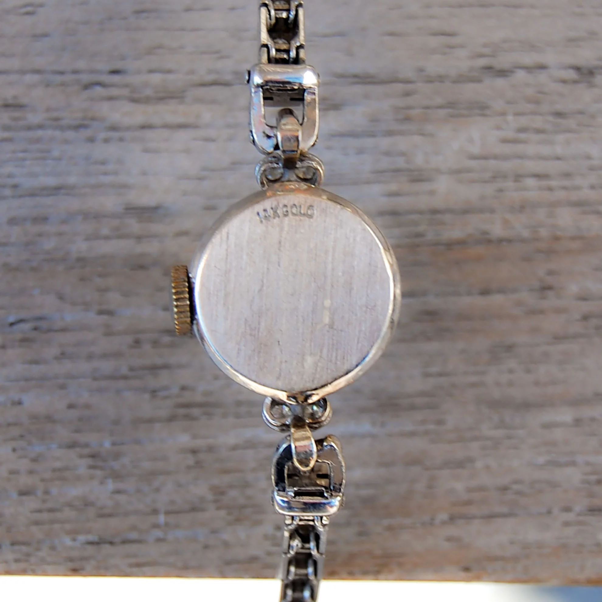 Vintage Jewelry, Vintage Watches, Restored Gold and Silver Earrings, Vintage Watches.