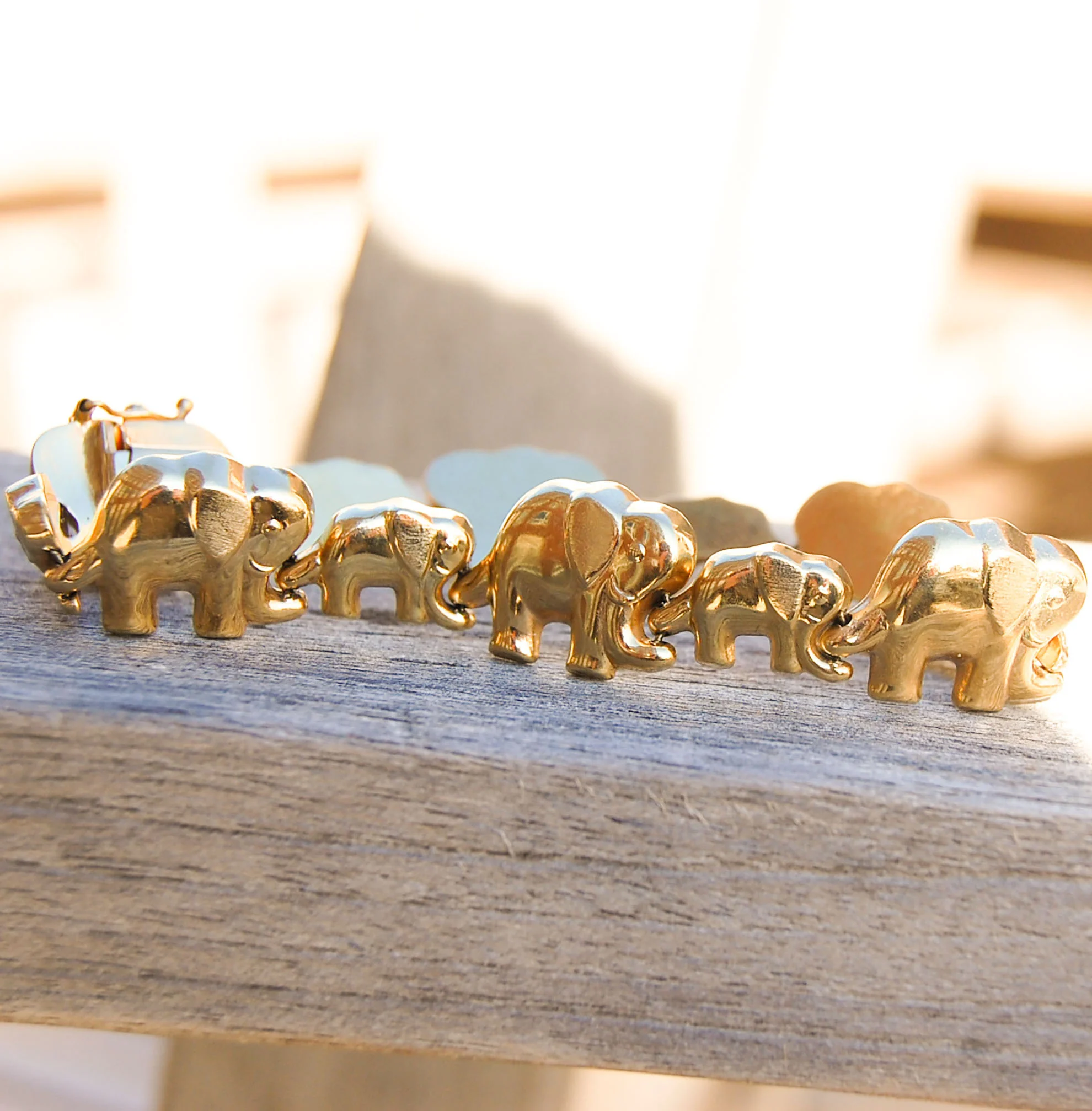 Vintage Jewelry, Vintage Bracelets, Restored Gold and Silver Bracelets, Vintage Diamonds.