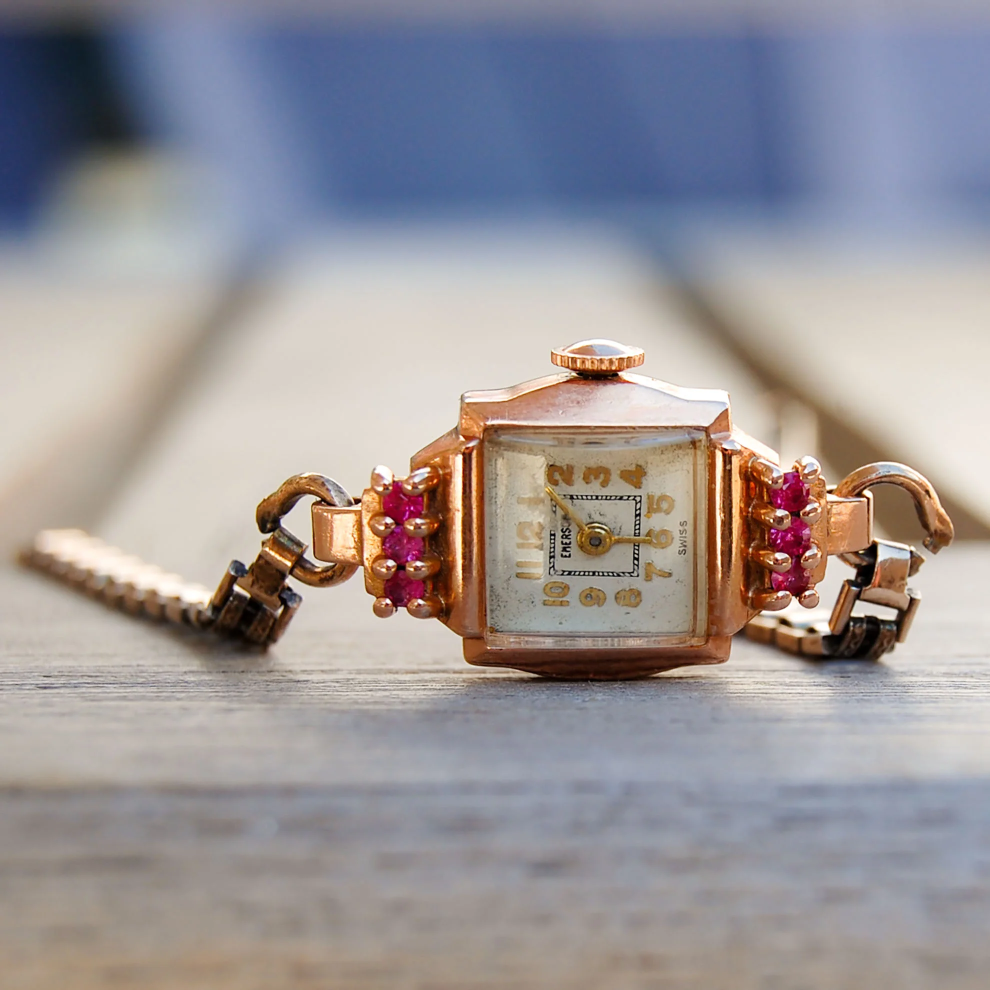 Vintage Jewelry, Vintage Watches, Restored Gold and Silver Earrings, Vintage Watches.