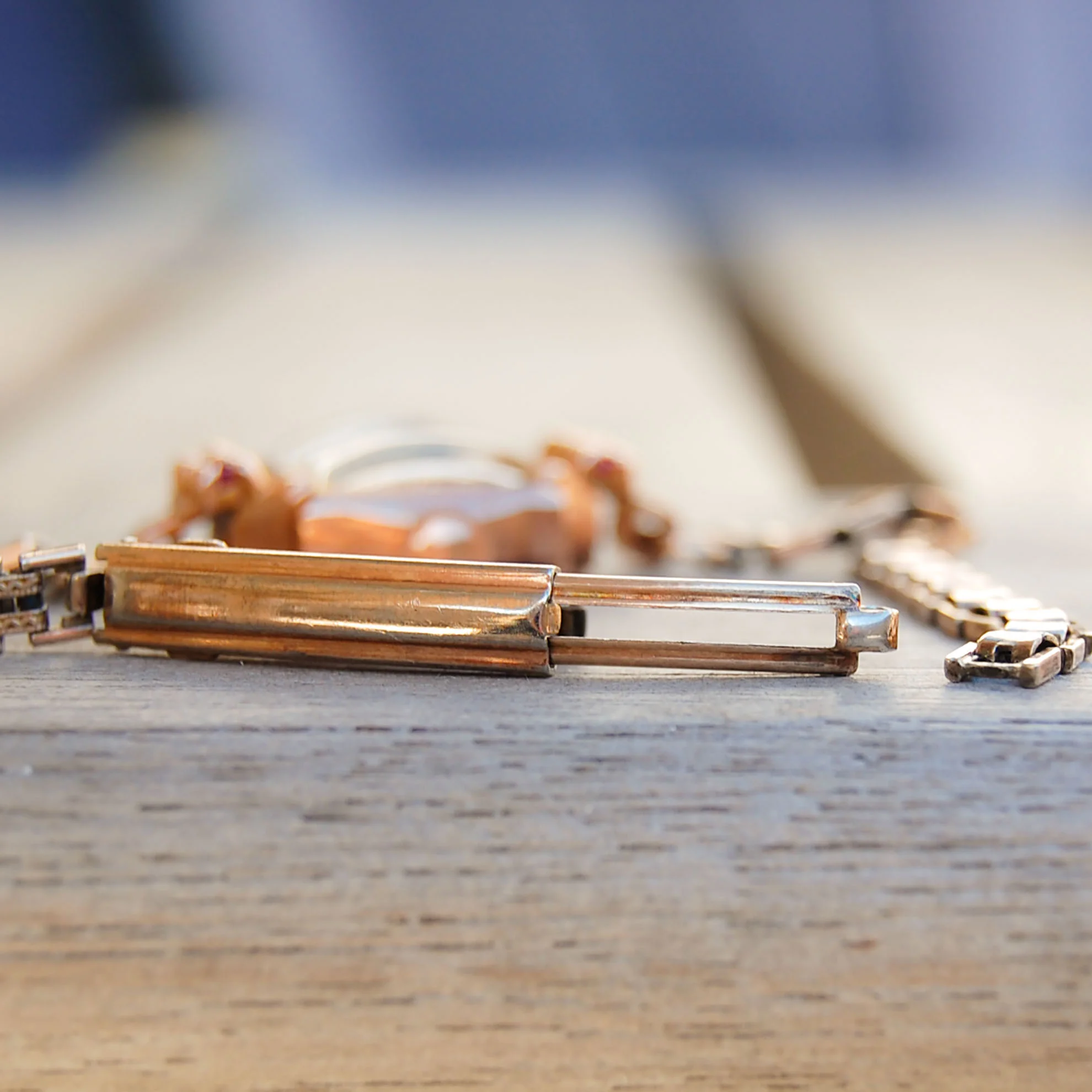 Vintage Jewelry, Vintage Watches, Restored Gold and Silver Earrings, Vintage Watches.