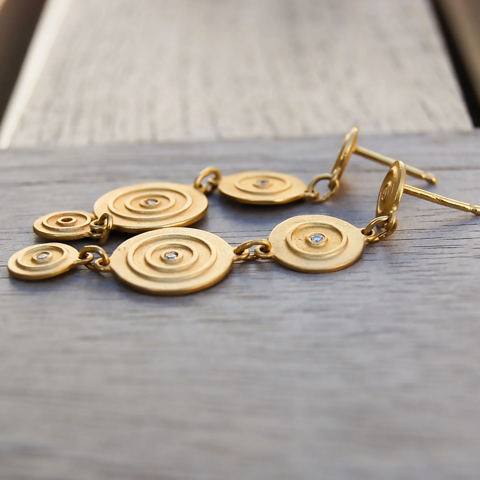 Vintage Jewelry, Vintage Earrings, Restored Gold and Silver Earrings, Vintage Diamonds.