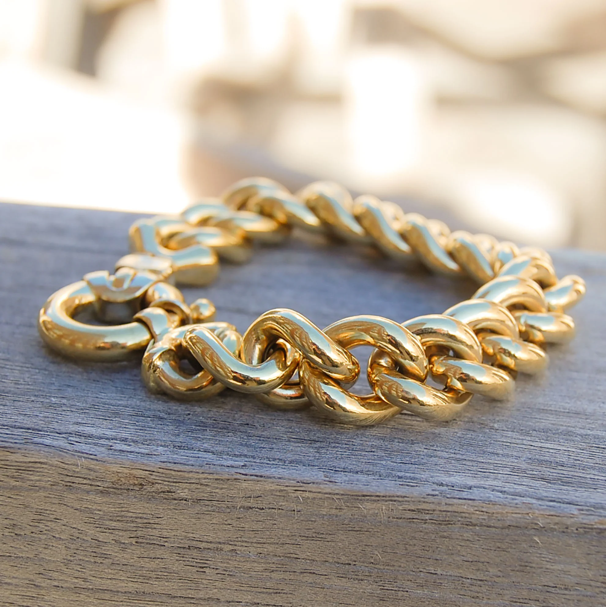 Vintage 18k Gold Chain Bracelet — Lifestyle with Lynn