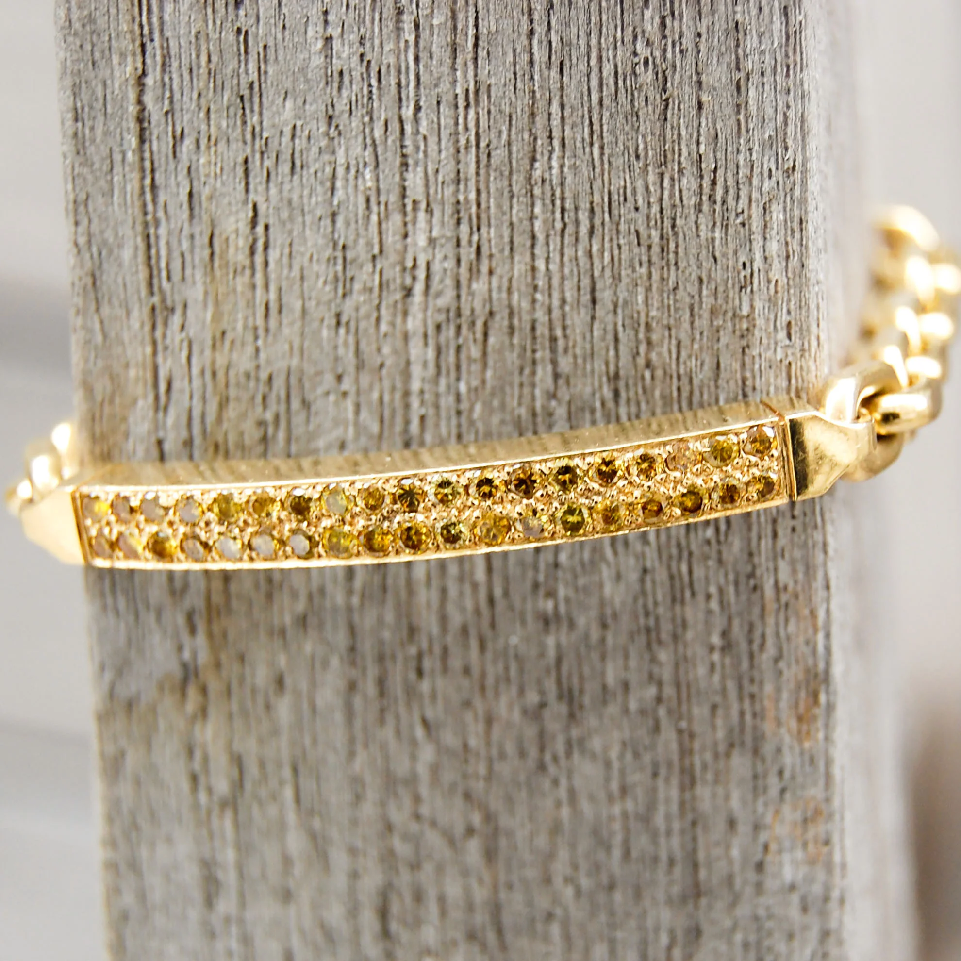 Vintage Jewelry, Vintage Bracelets, Restored Gold and Silver Bracelets, Vintage Diamonds.