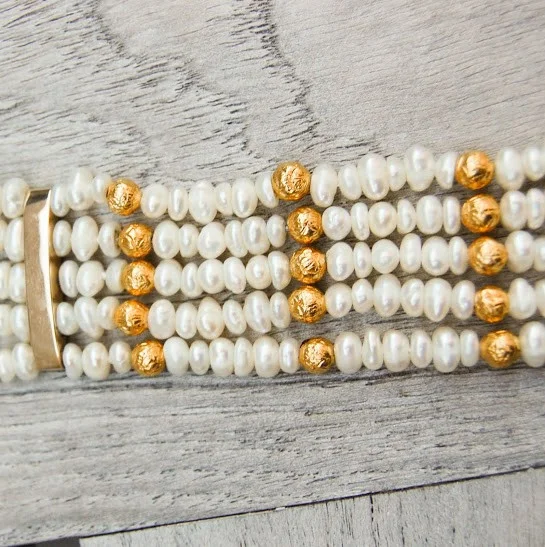 Vintage Jewelry, Vintage Bracelets, Restored Gold and Silver Bracelets, Vintage Diamonds.