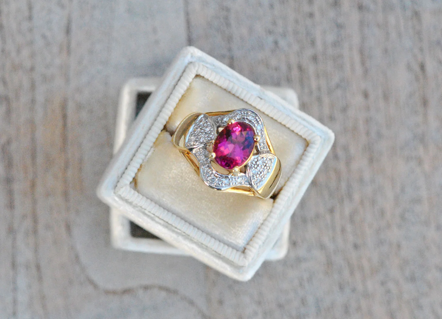 Vintage Jewelry, Vintage Rings, Restored Gold and Silver Rings, Vintage Diamonds