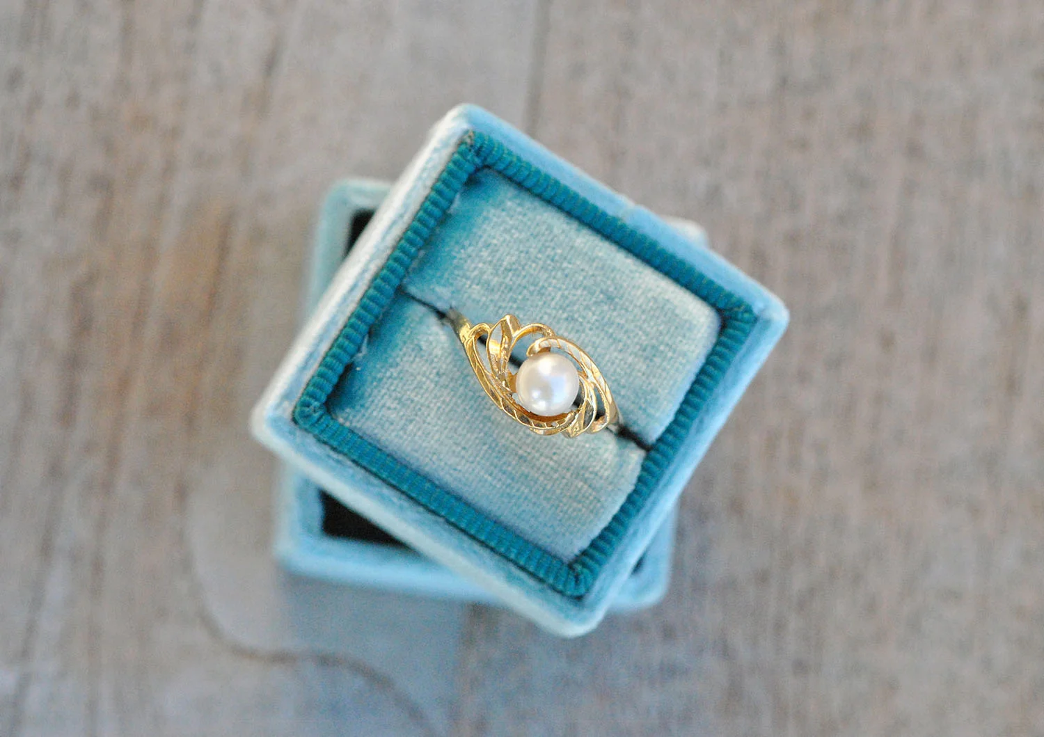Vintage Jewelry, Vintage Rings, Restored Gold and Silver Rings, Vintage Diamonds