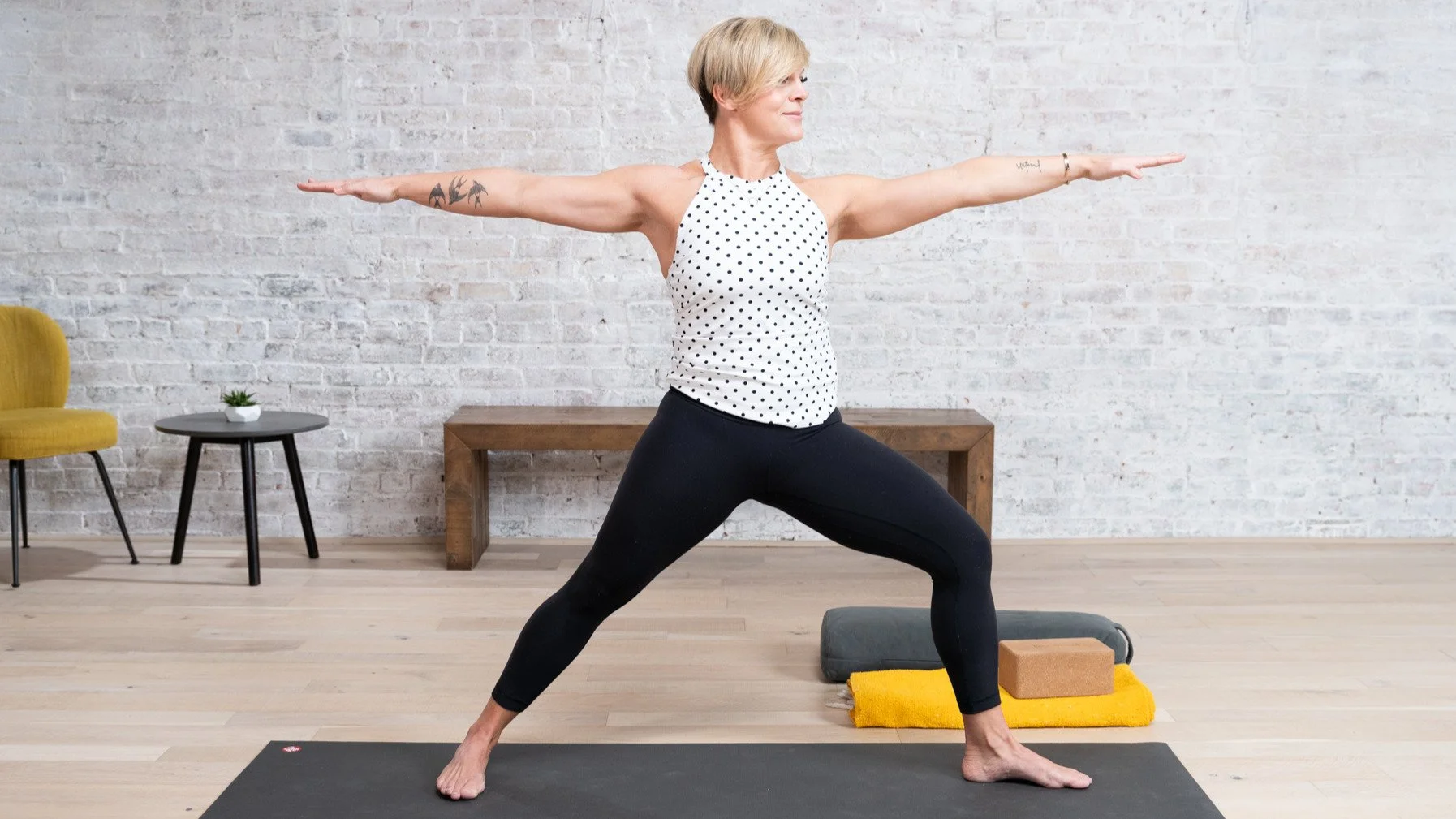 🚨NEW CLASS ALERT! 

Pain doesn&rsquo;t have to be your enemy. I Join me for an 11-minute Friendly Flow to Reframe Pain &mdash; gentle movement to release tension, improve circulation, and shift your mindset.  

💫 Take the class on @yoga_internation