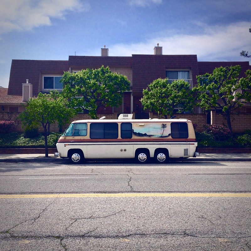rv.nocreditcampers.com.vory.co.jpeg