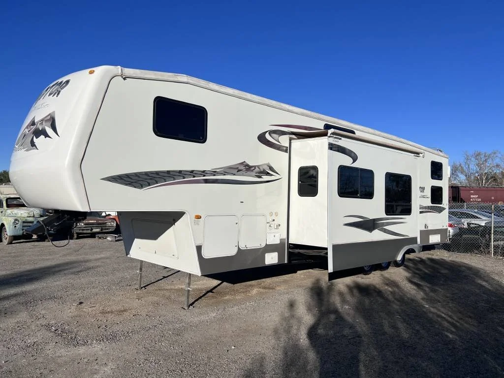 2007 Keystone Fifth Wheel RV RAPTOR 3814SS Profile
