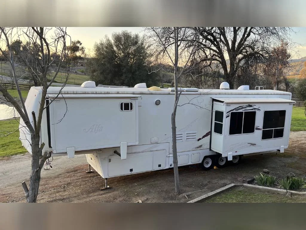 2006 Alfa Fifth Wheel RV ALFA Profile
